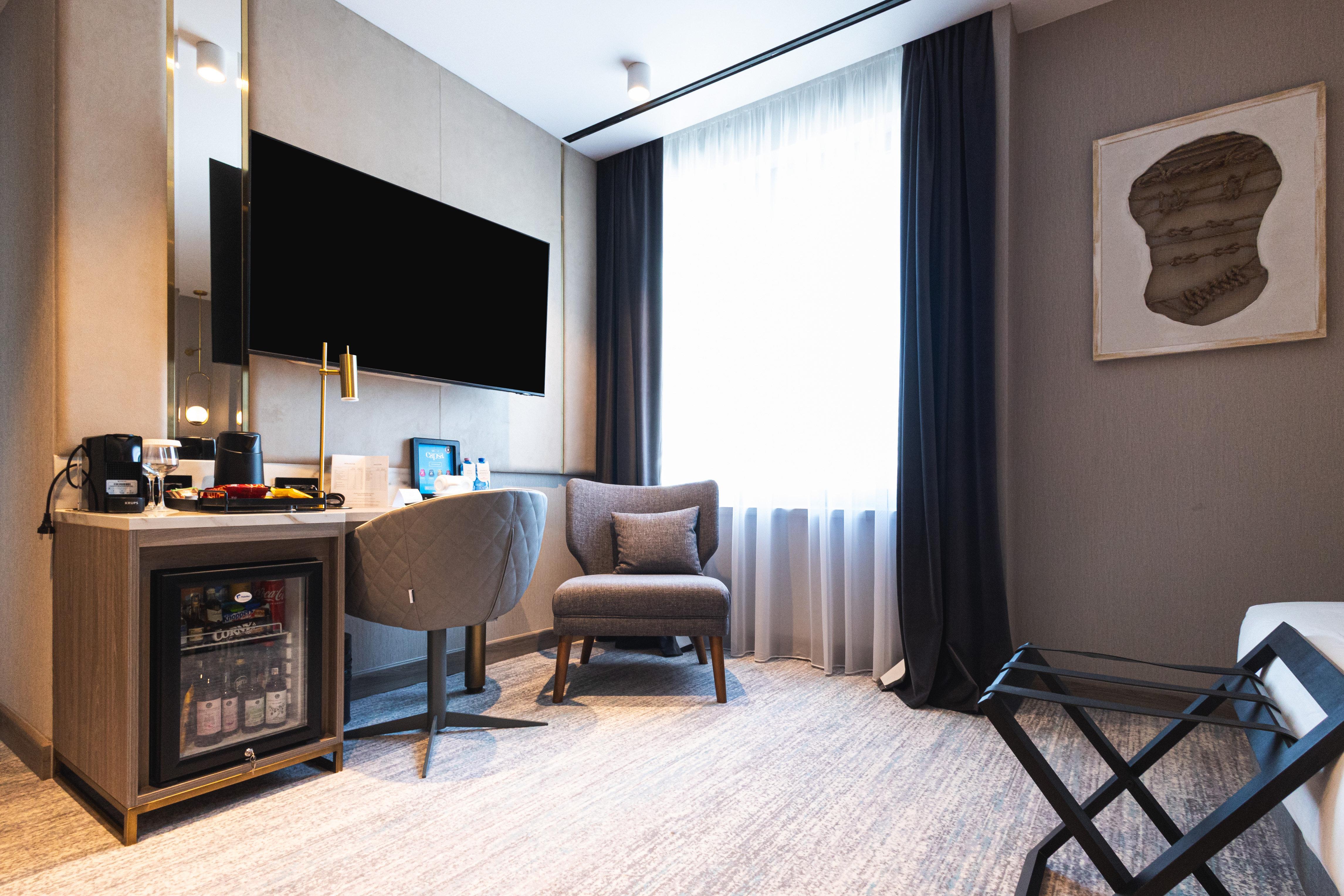 Double Accessible with Views