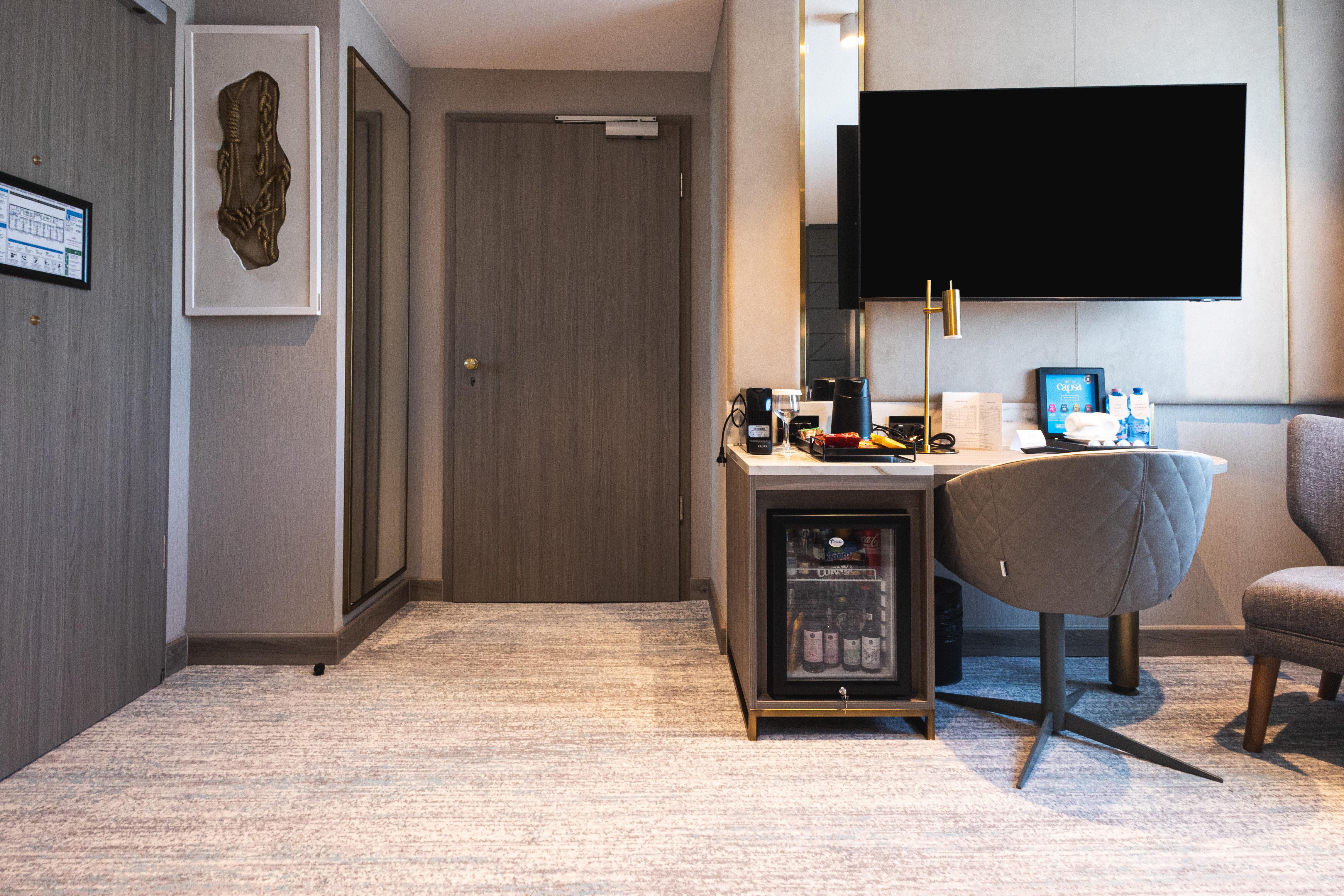 Double Accessible with Views