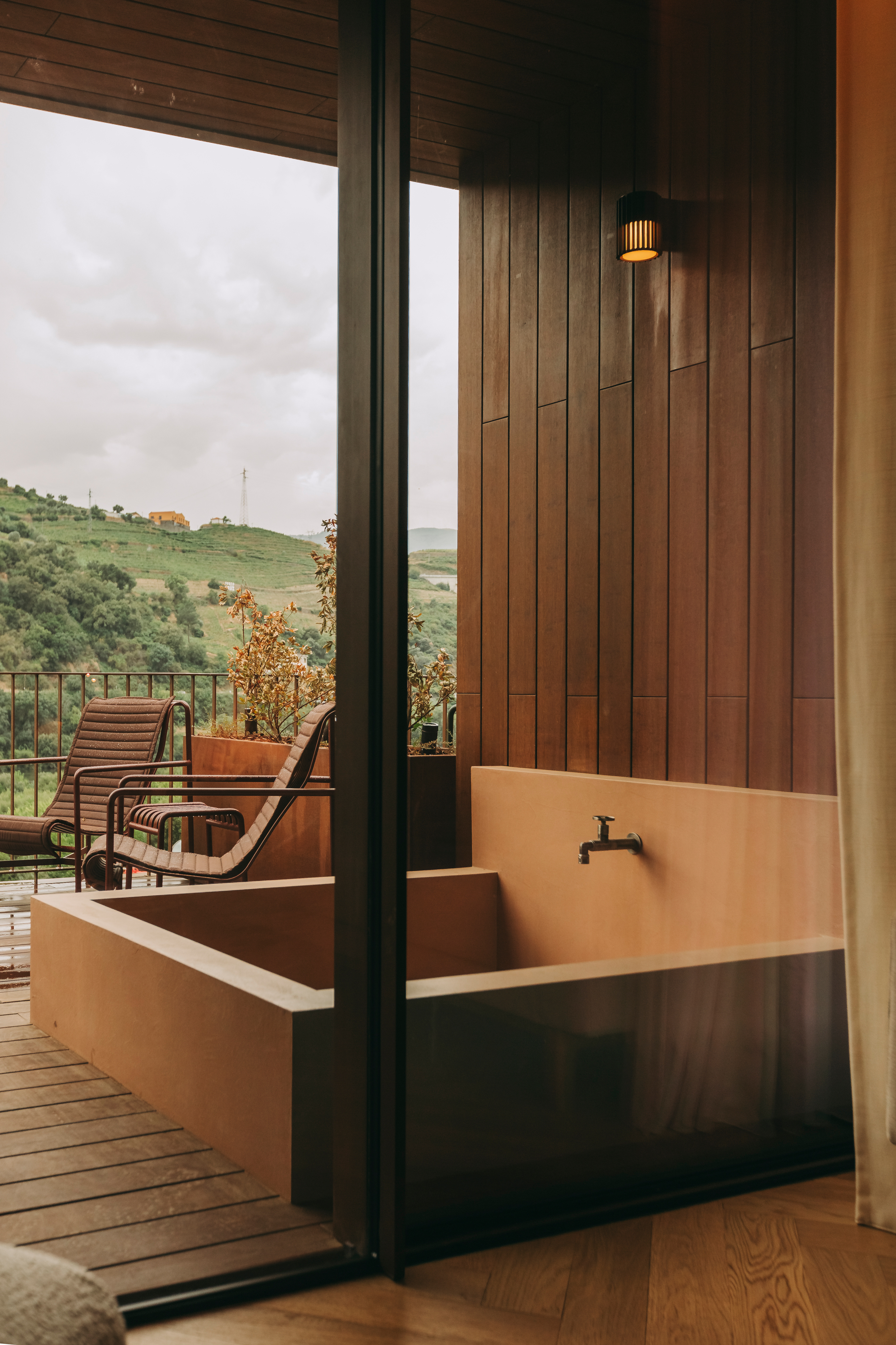 Double Executive Superior