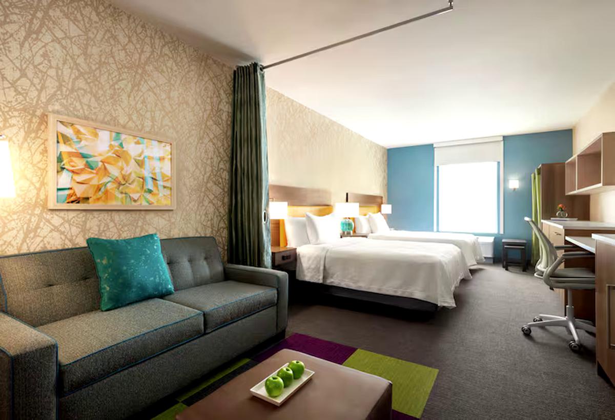 Suite Two Queen Beds