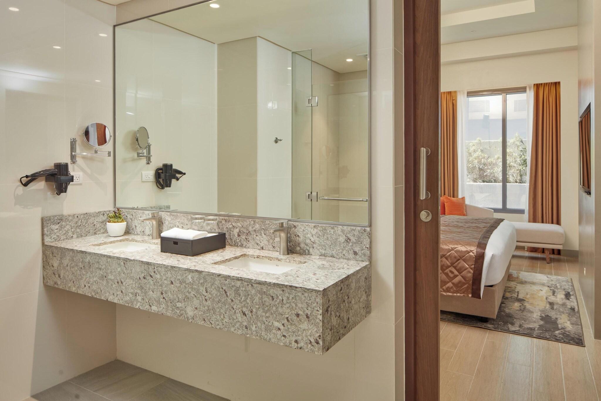 Suite Executive King Bed