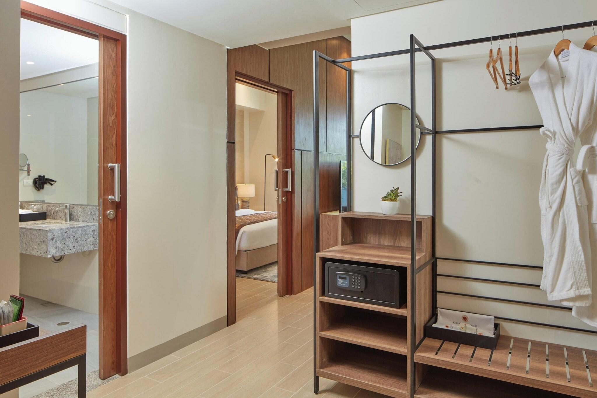 Suite Executive King Bed