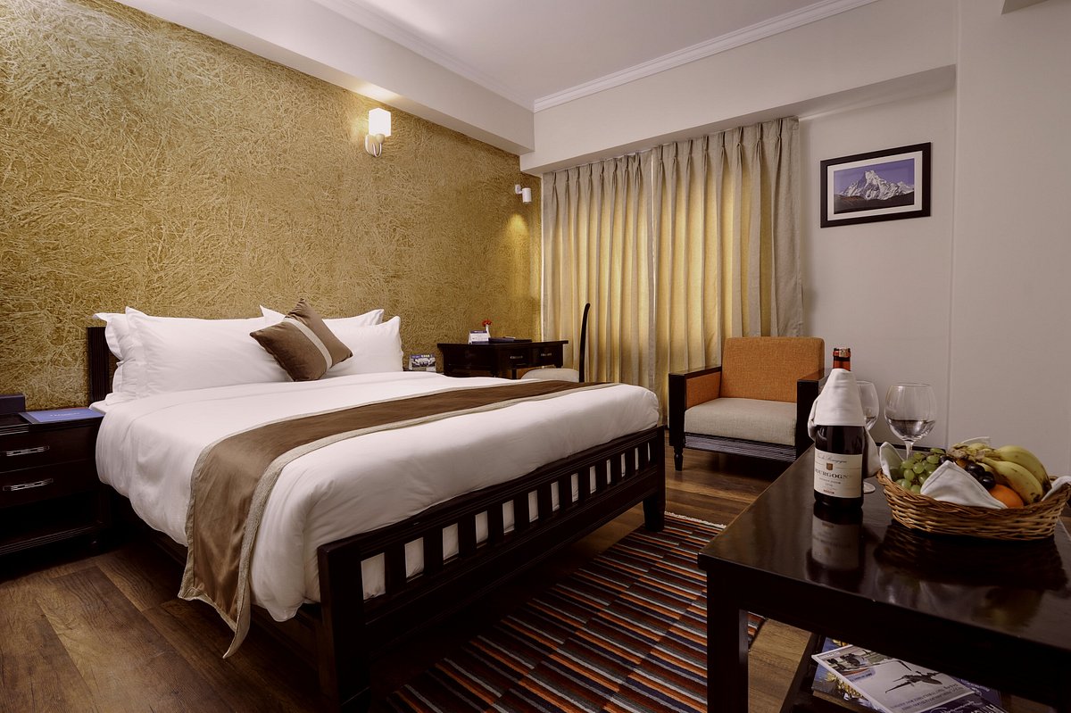 Double Superior Queen Bed