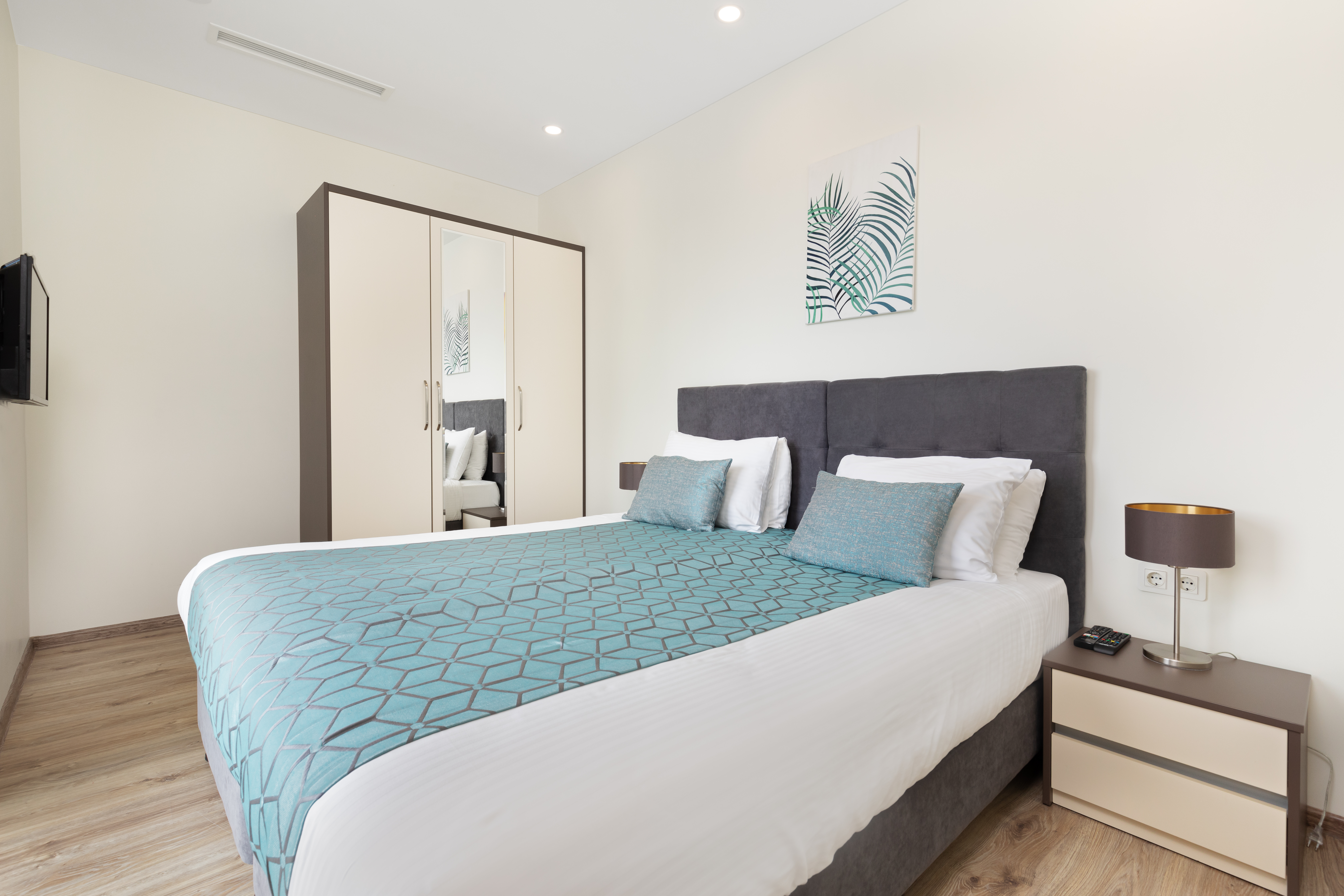 Apartment with Balcony