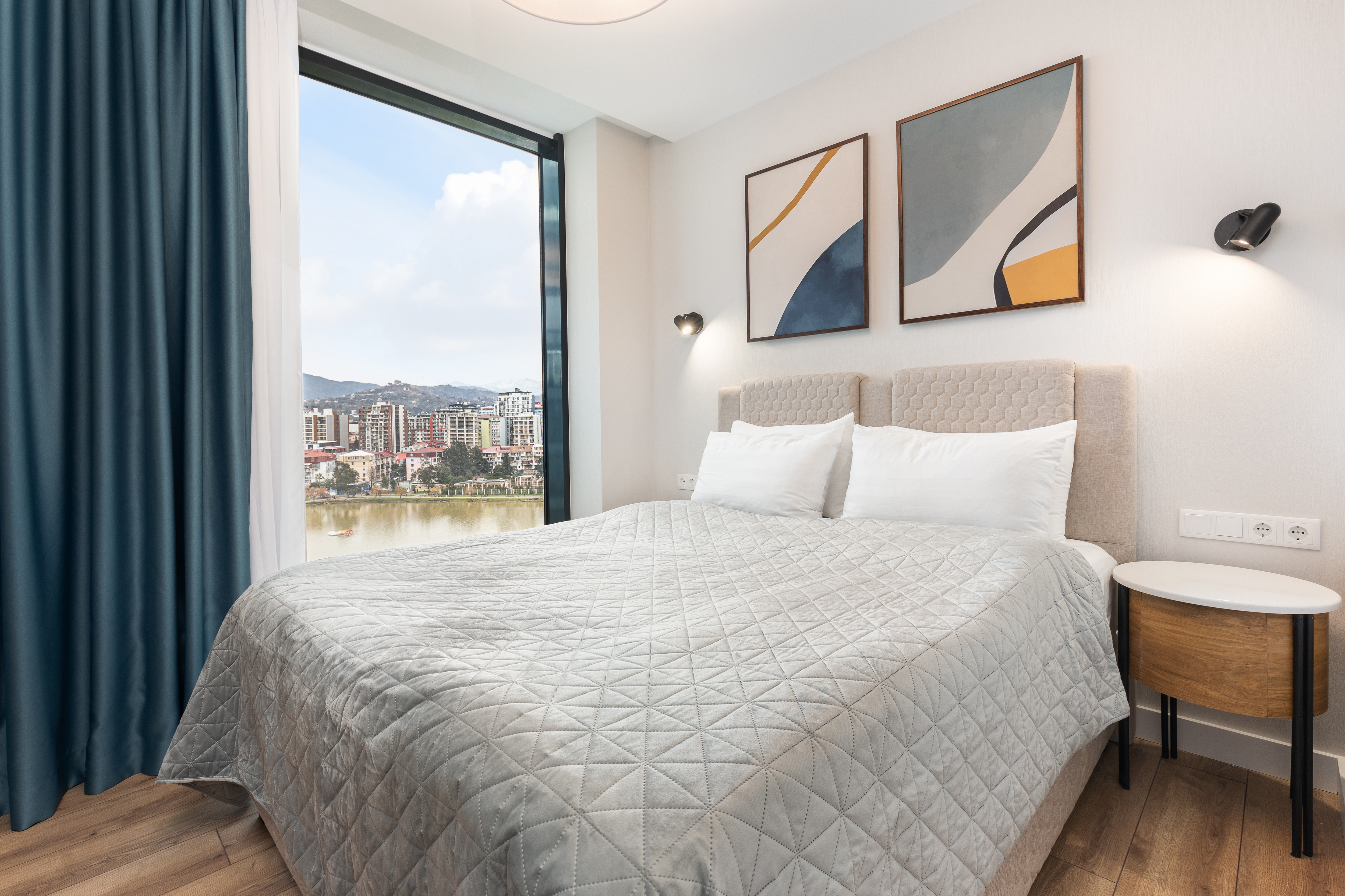 Apartment Two Bedrooms Two Bathrooms