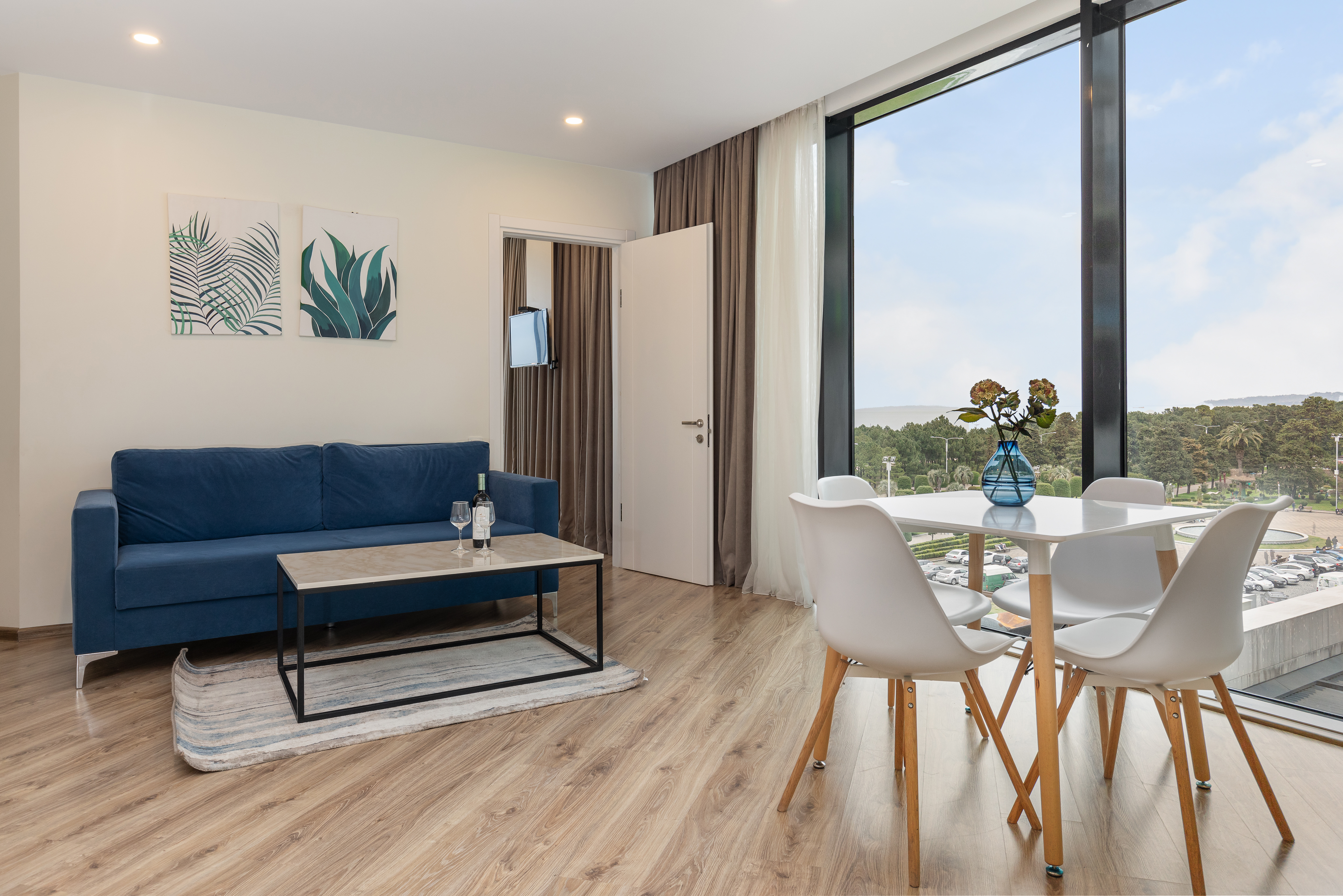 Apartment One Bedroom with Kitchenette