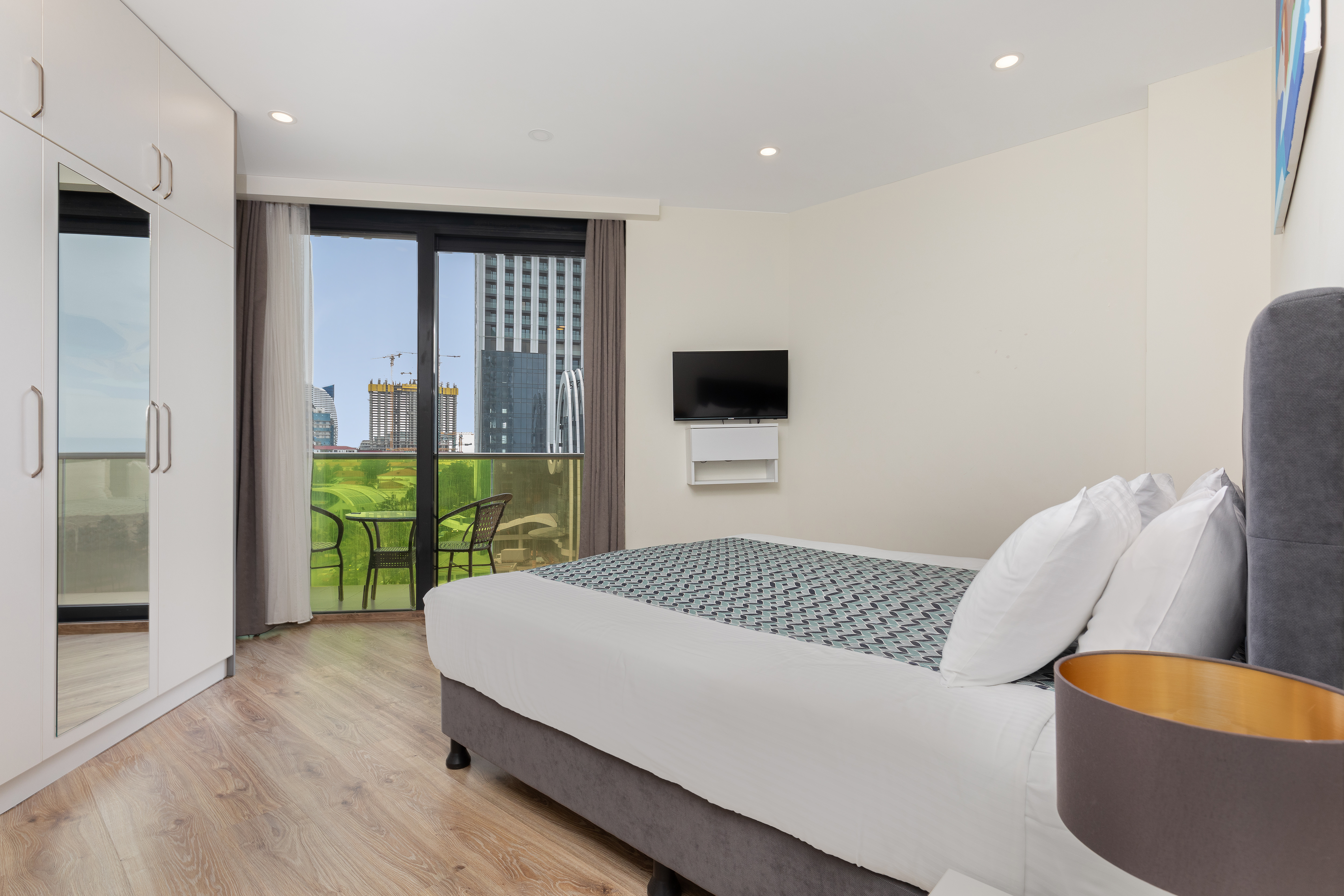 Apartment One Bedroom with Air Conditioning