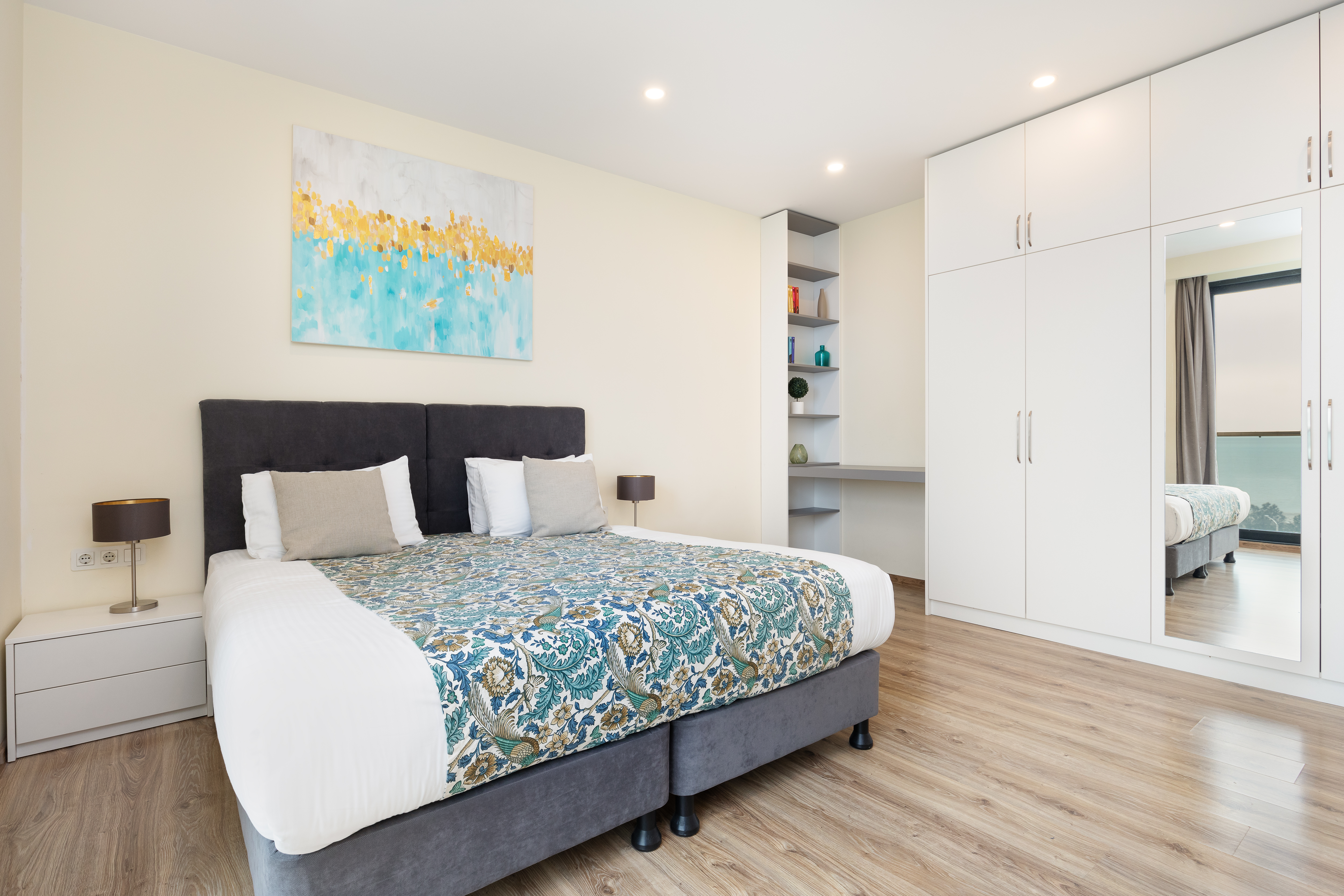 Apartment One Bedroom with Terrace