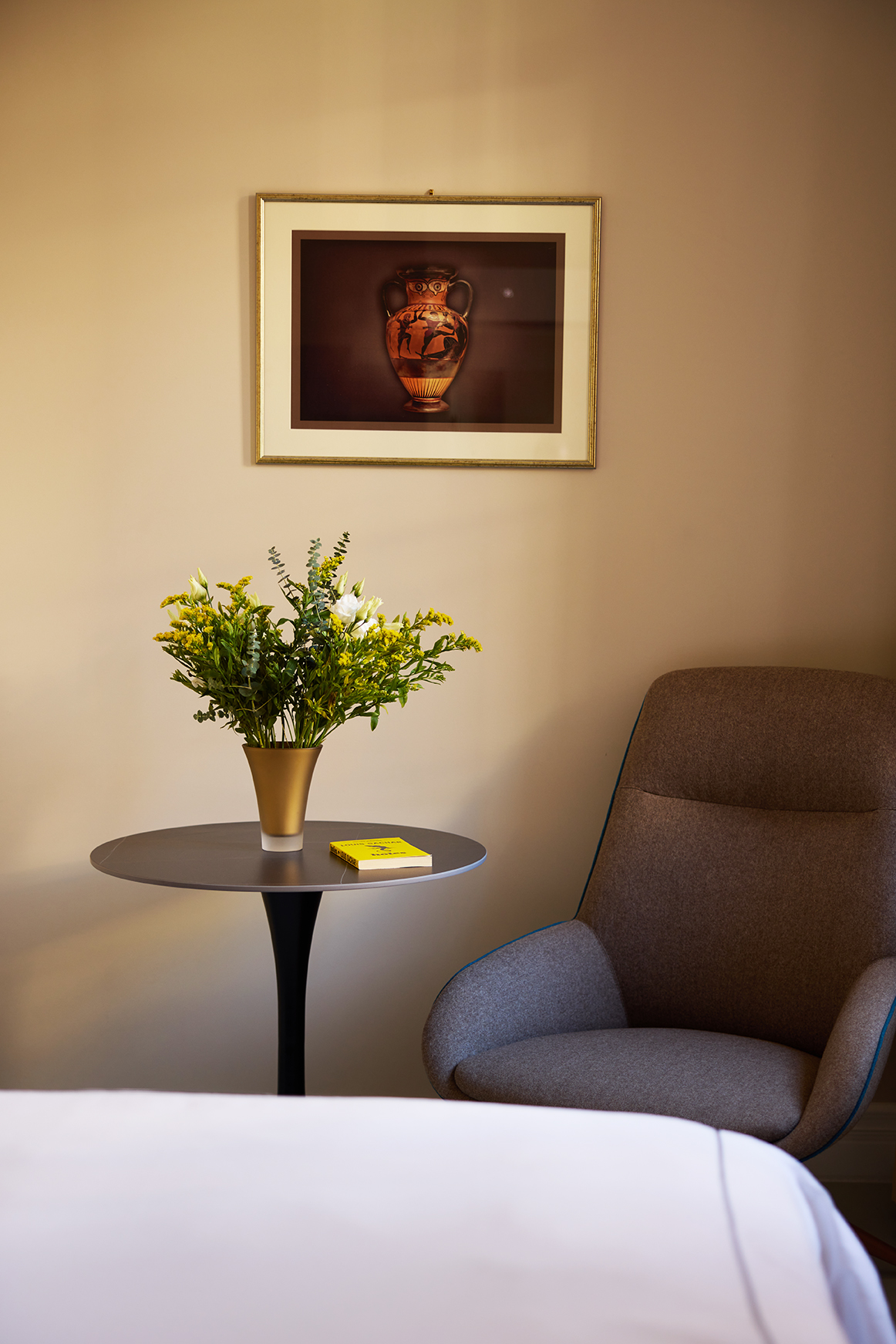 Suite Deluxe Queen Bed