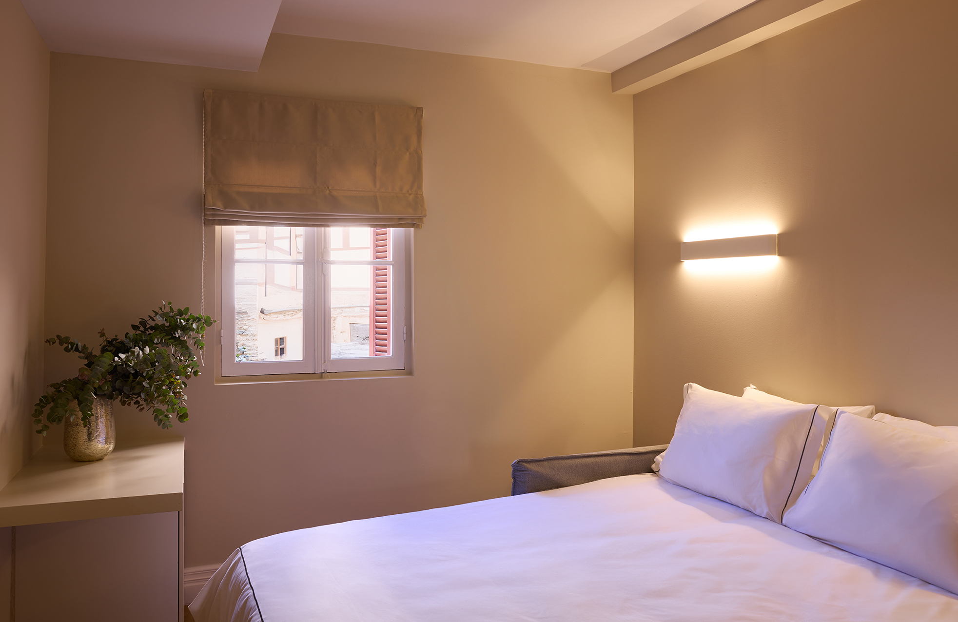 Suite with Balcony with Views