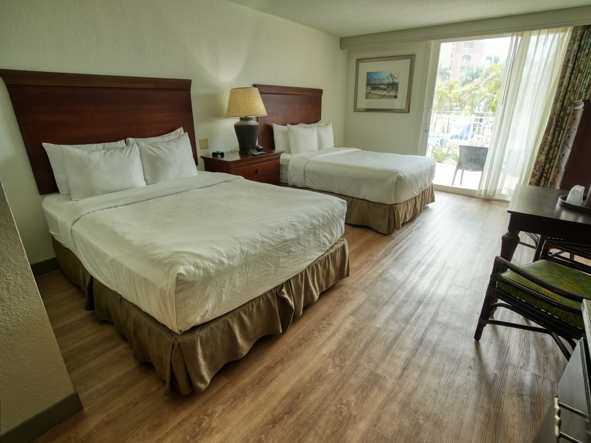 Quadruple Deluxe Queen Bed