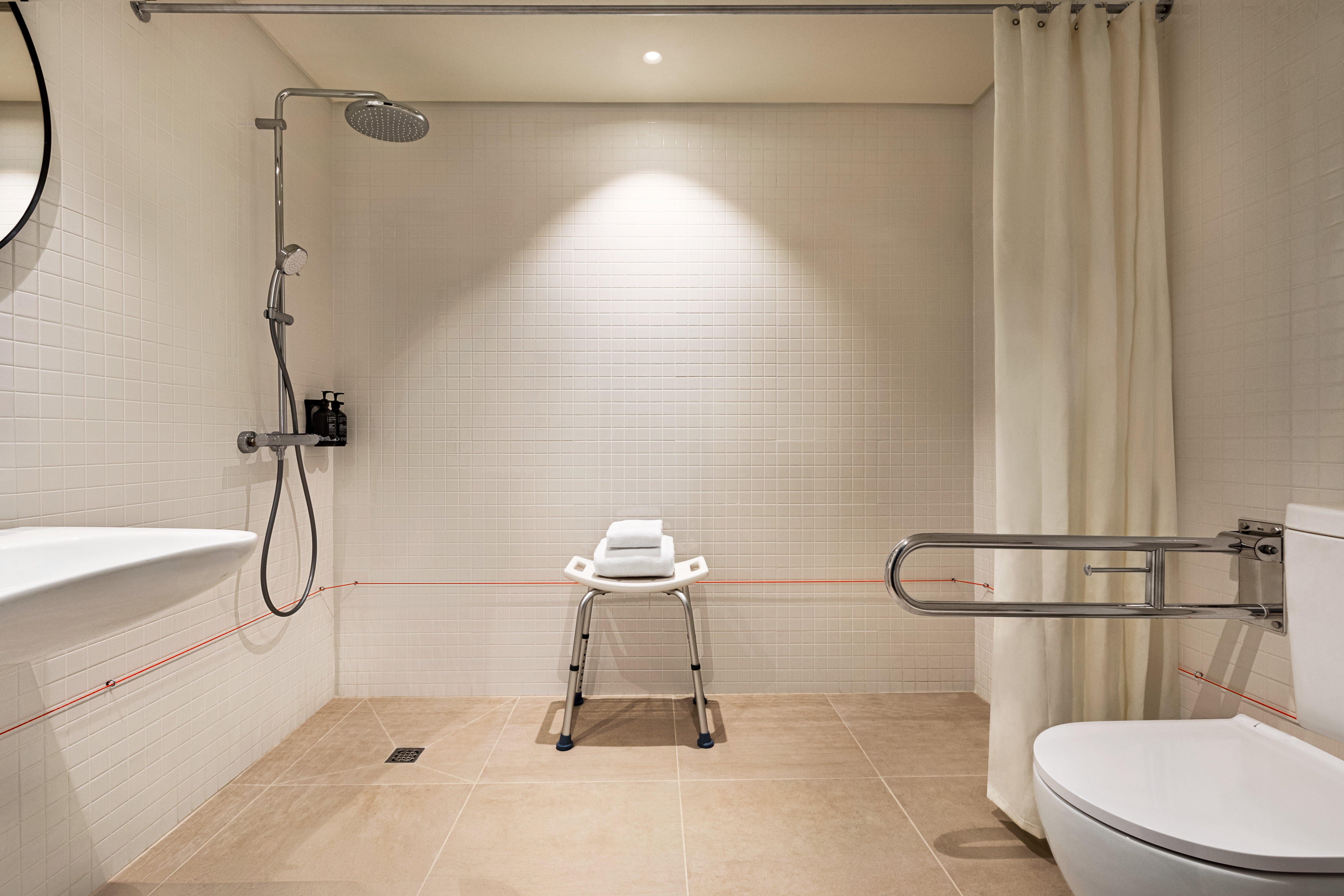 Double Accessible-queen Size Bed