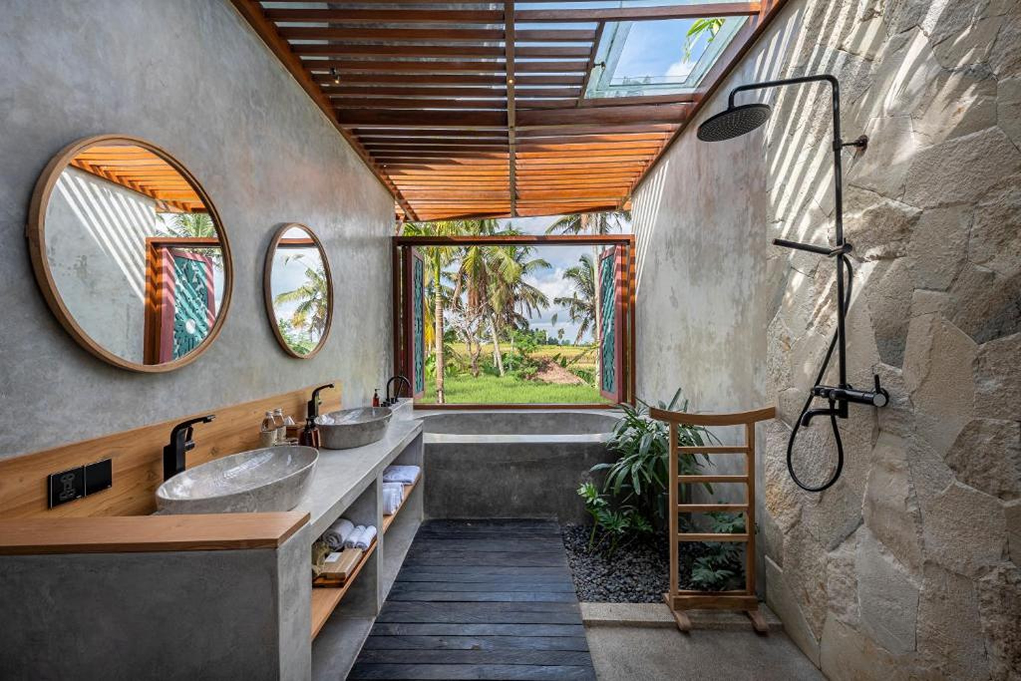 Room Superior with Views