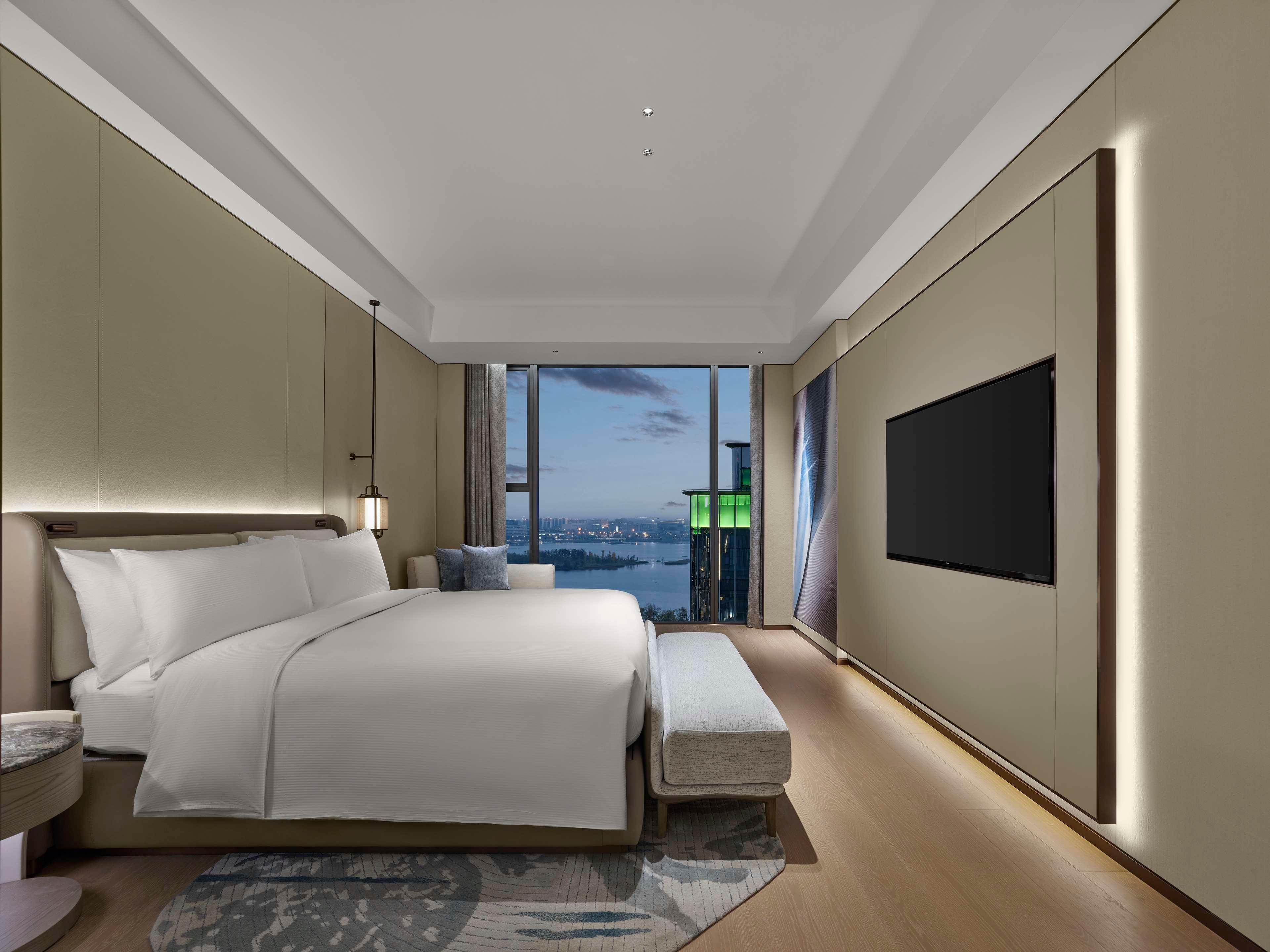 Suite Premium King Bed