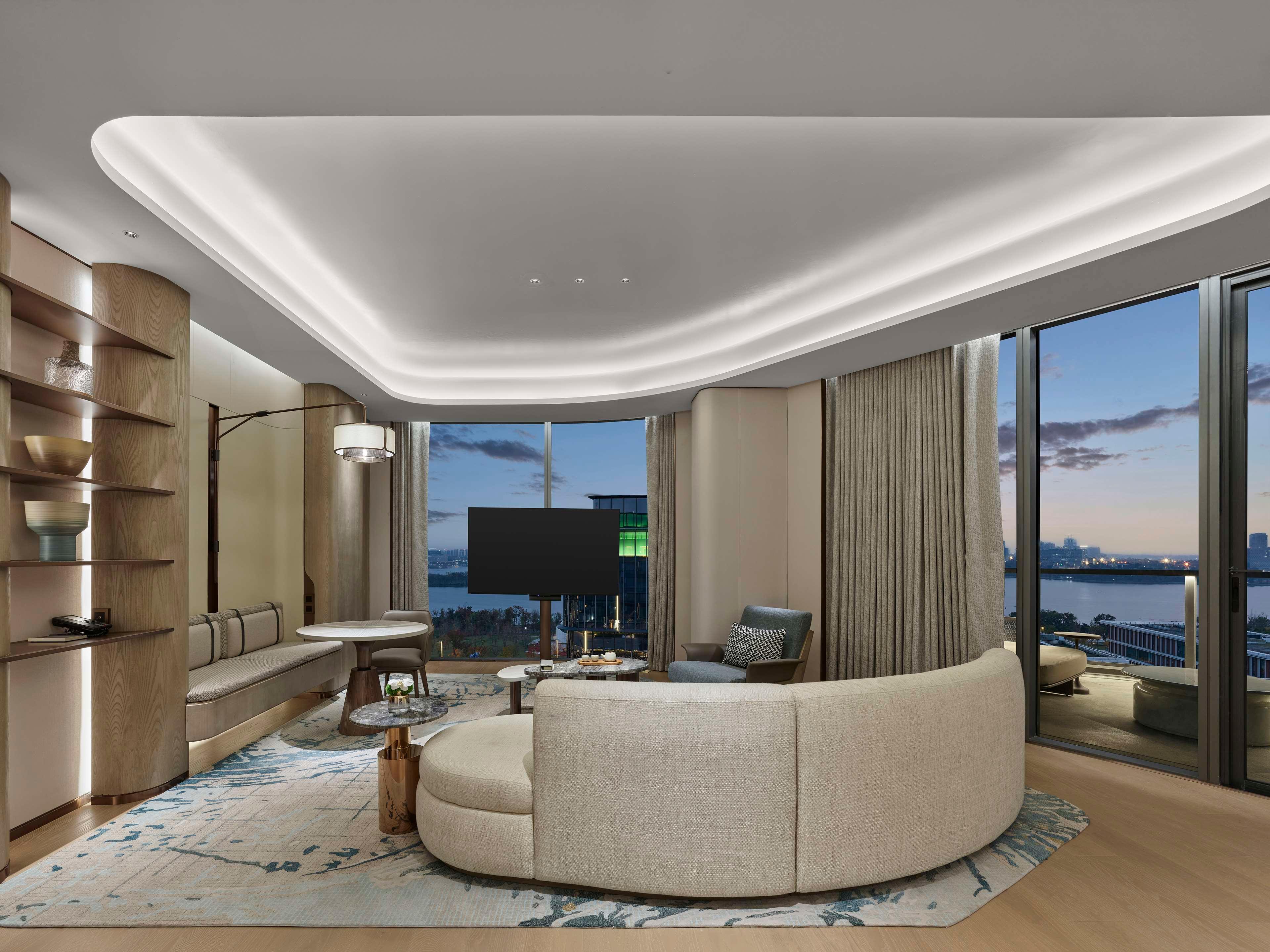 Suite Premium King Bed