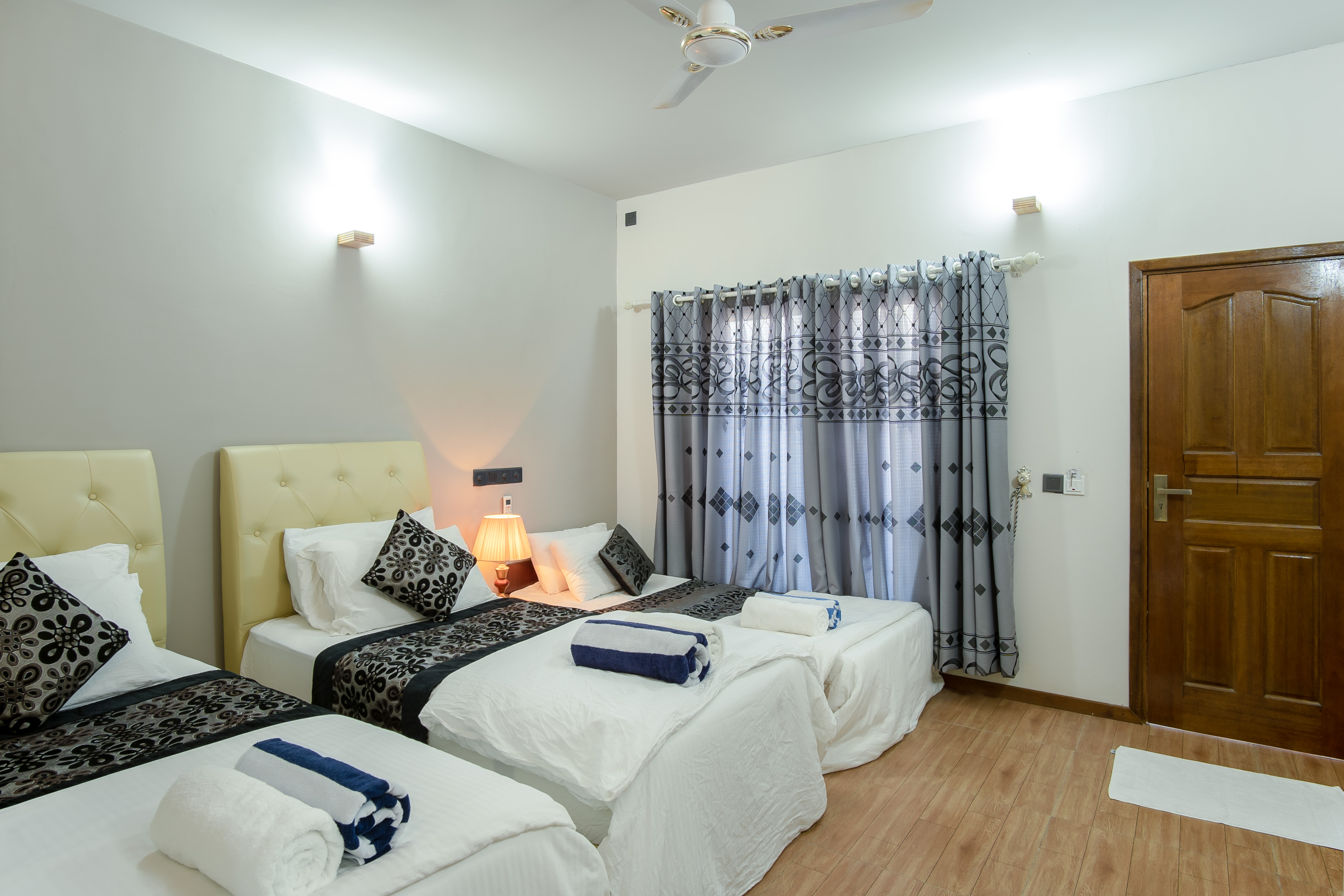 Double or Twin Deluxe