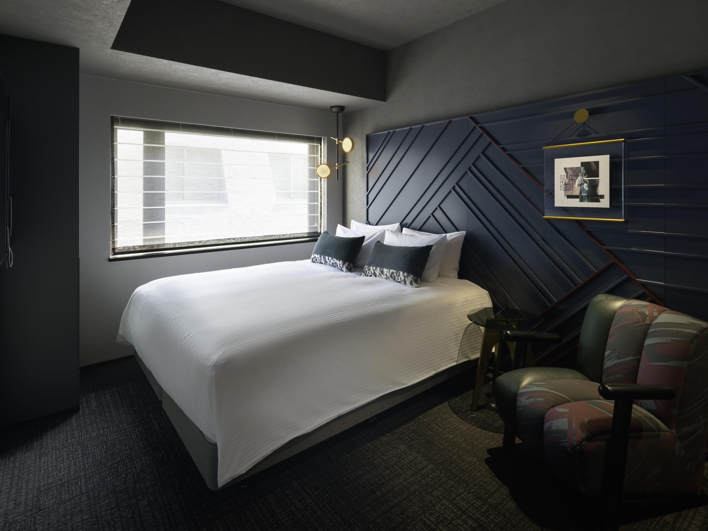 Double Queen Size Bed