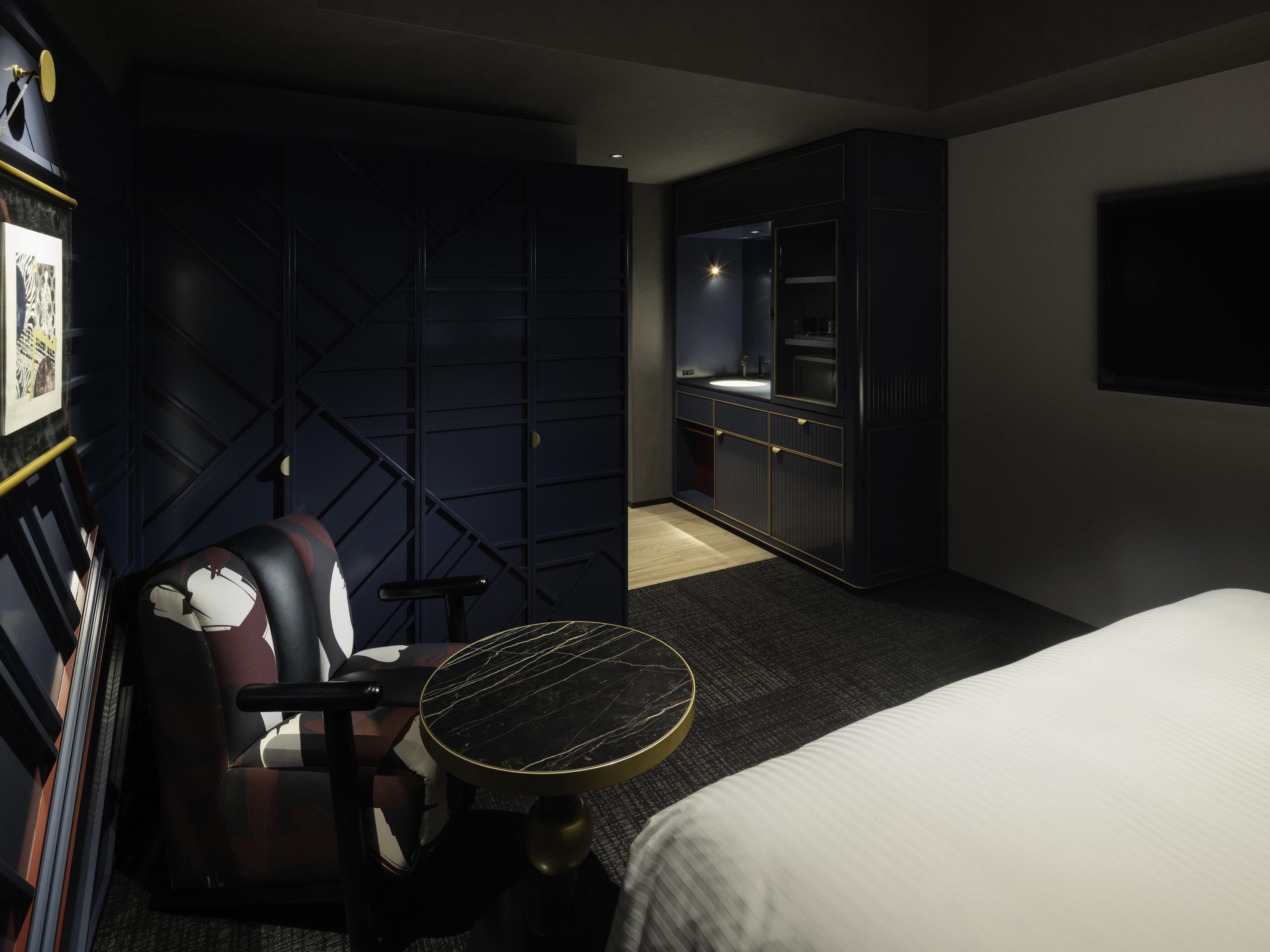 Double Superior Queen Bed