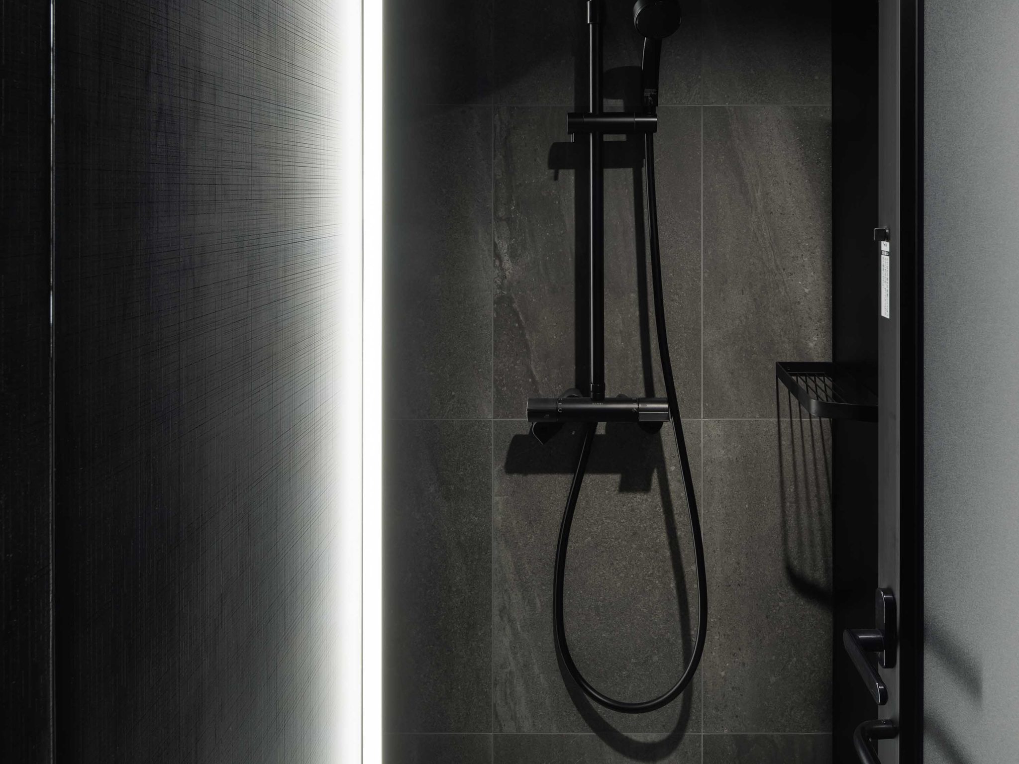 Double Queen Size Bed