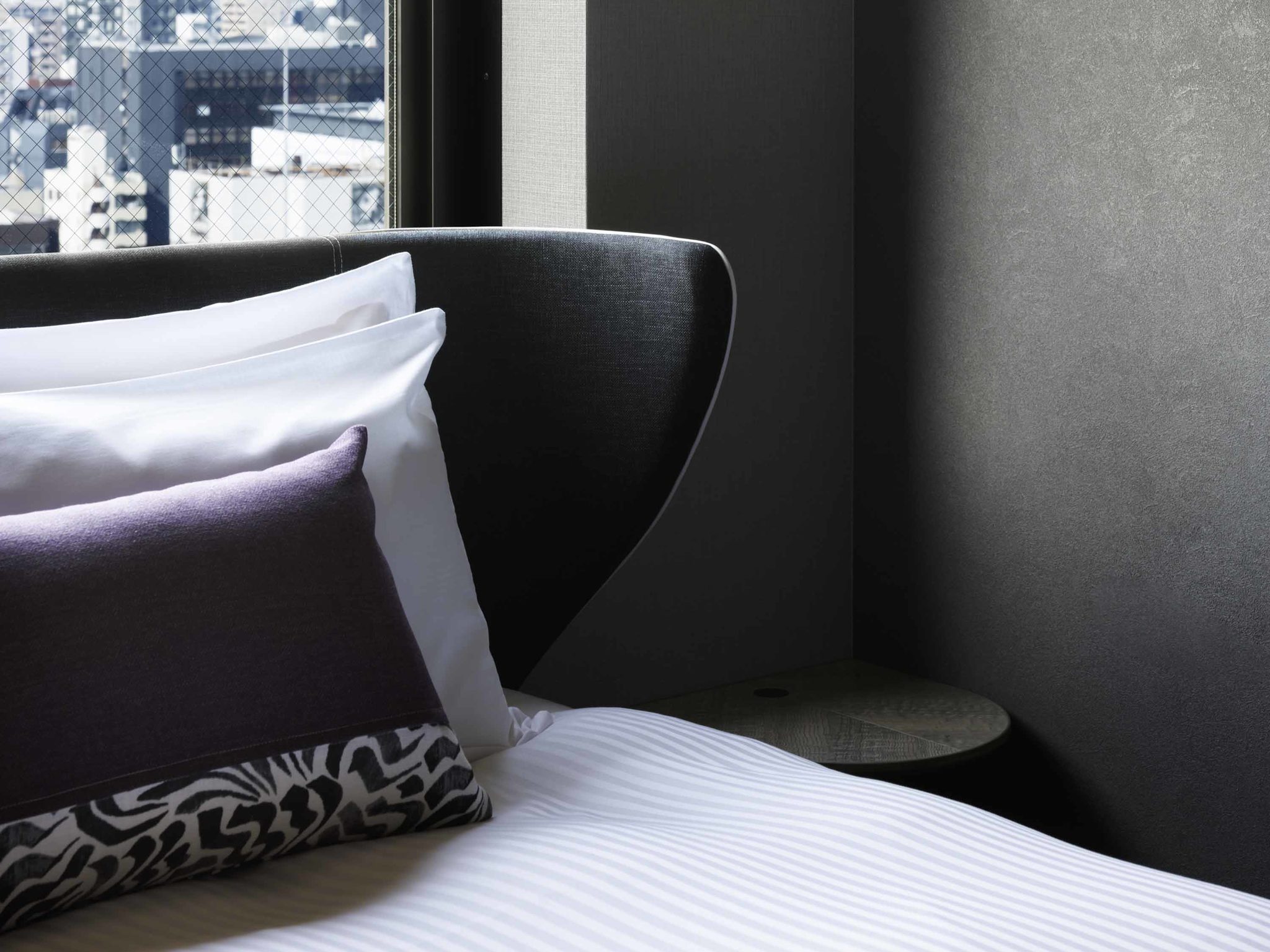 Double Queen Size Bed