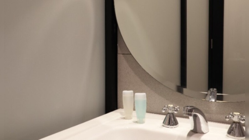 Double or Twin Queen Size Bed