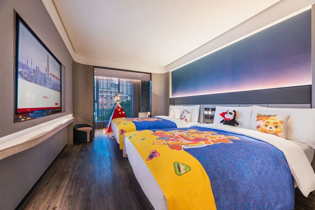 Family Room Standard