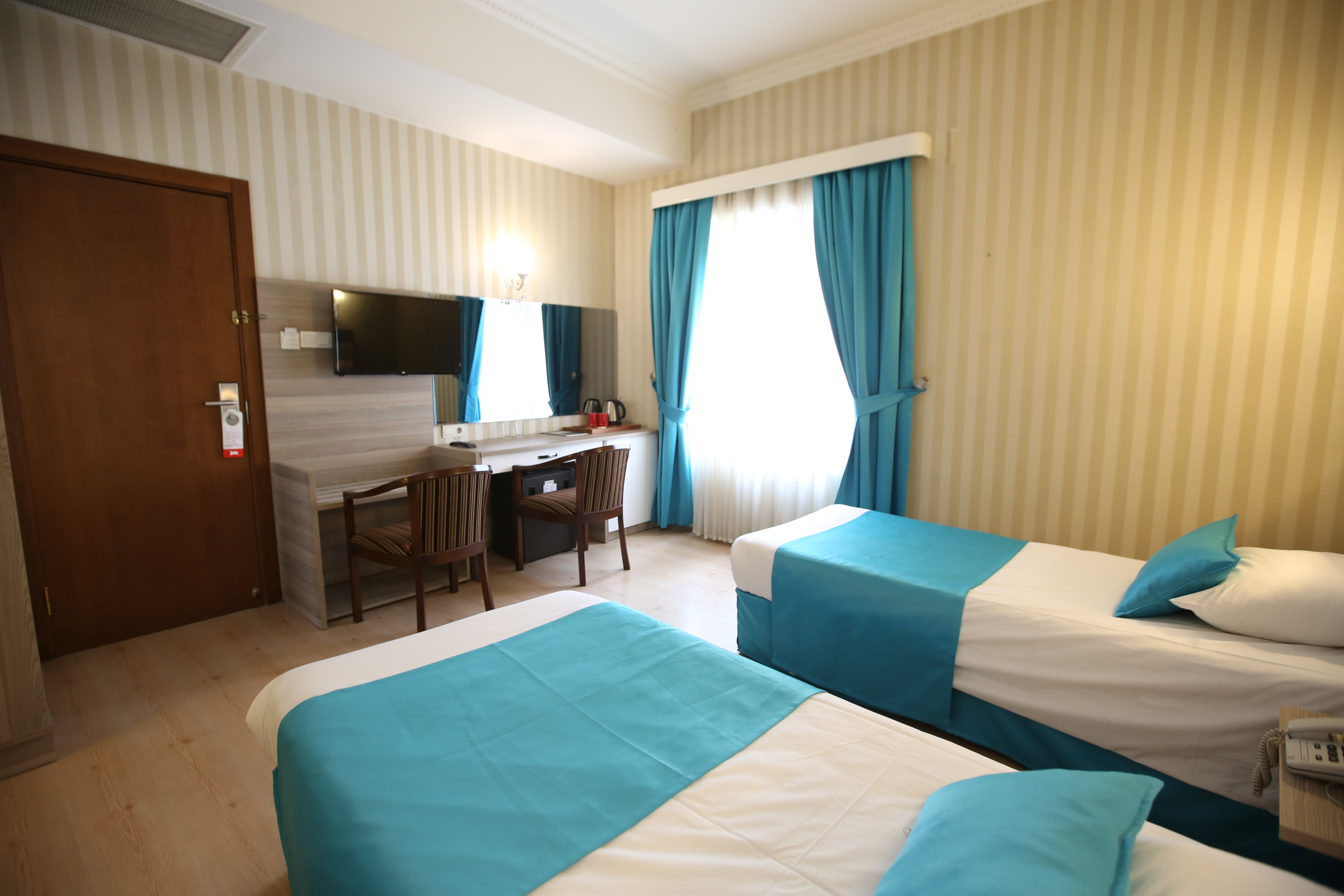 Family Room Three Beds