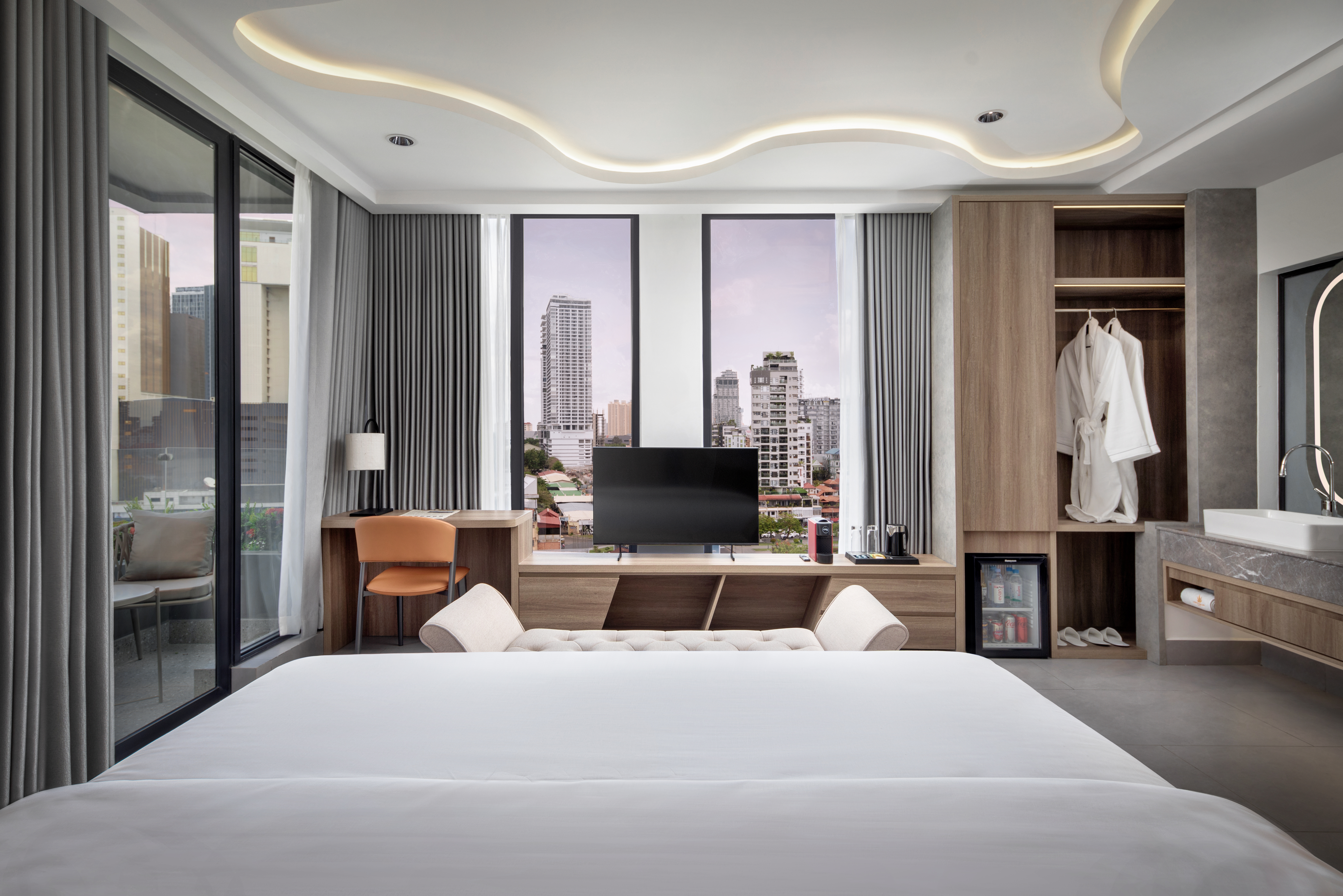 Suite Deluxe with Balcony