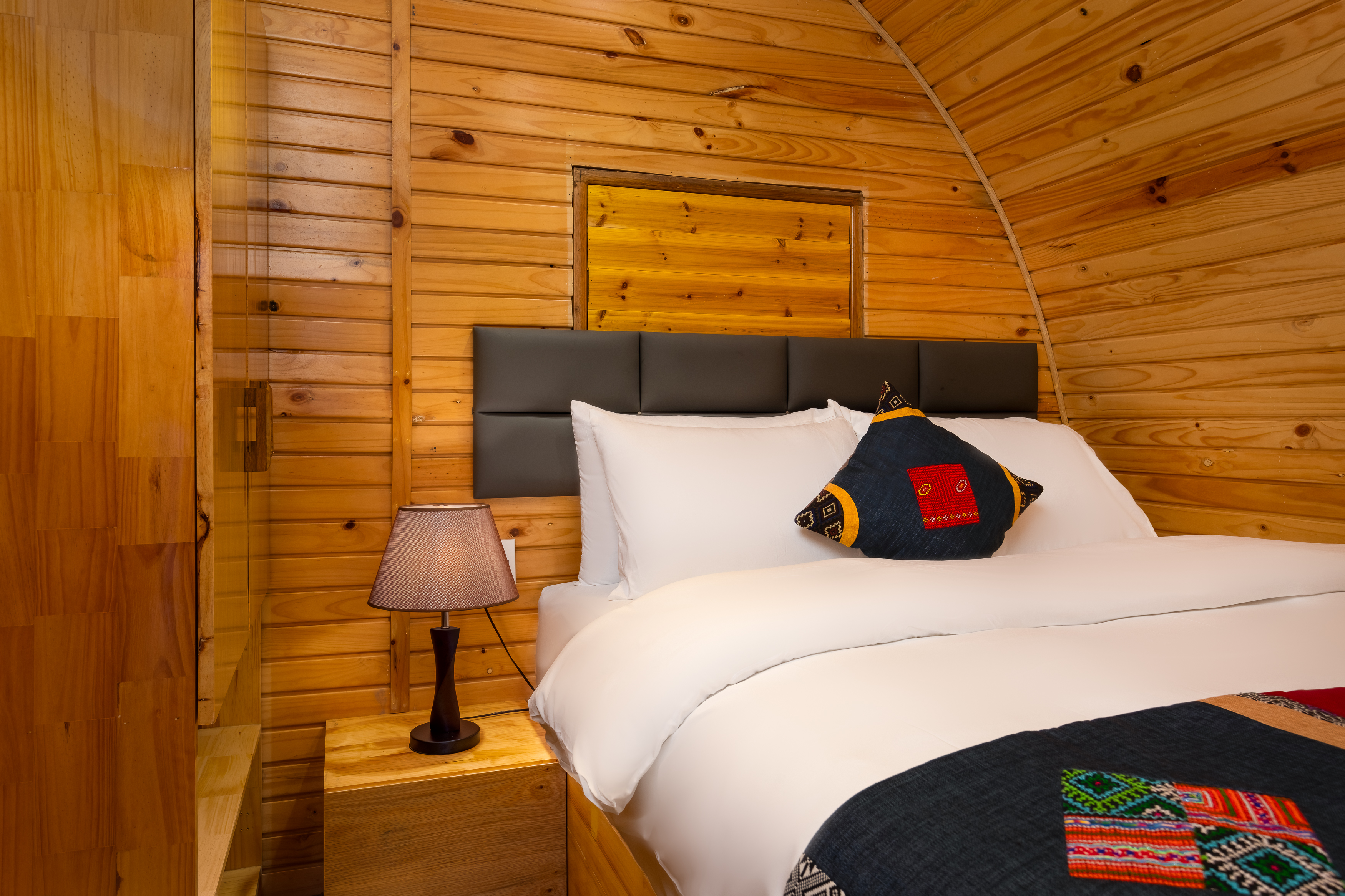 Double Superior King Bed