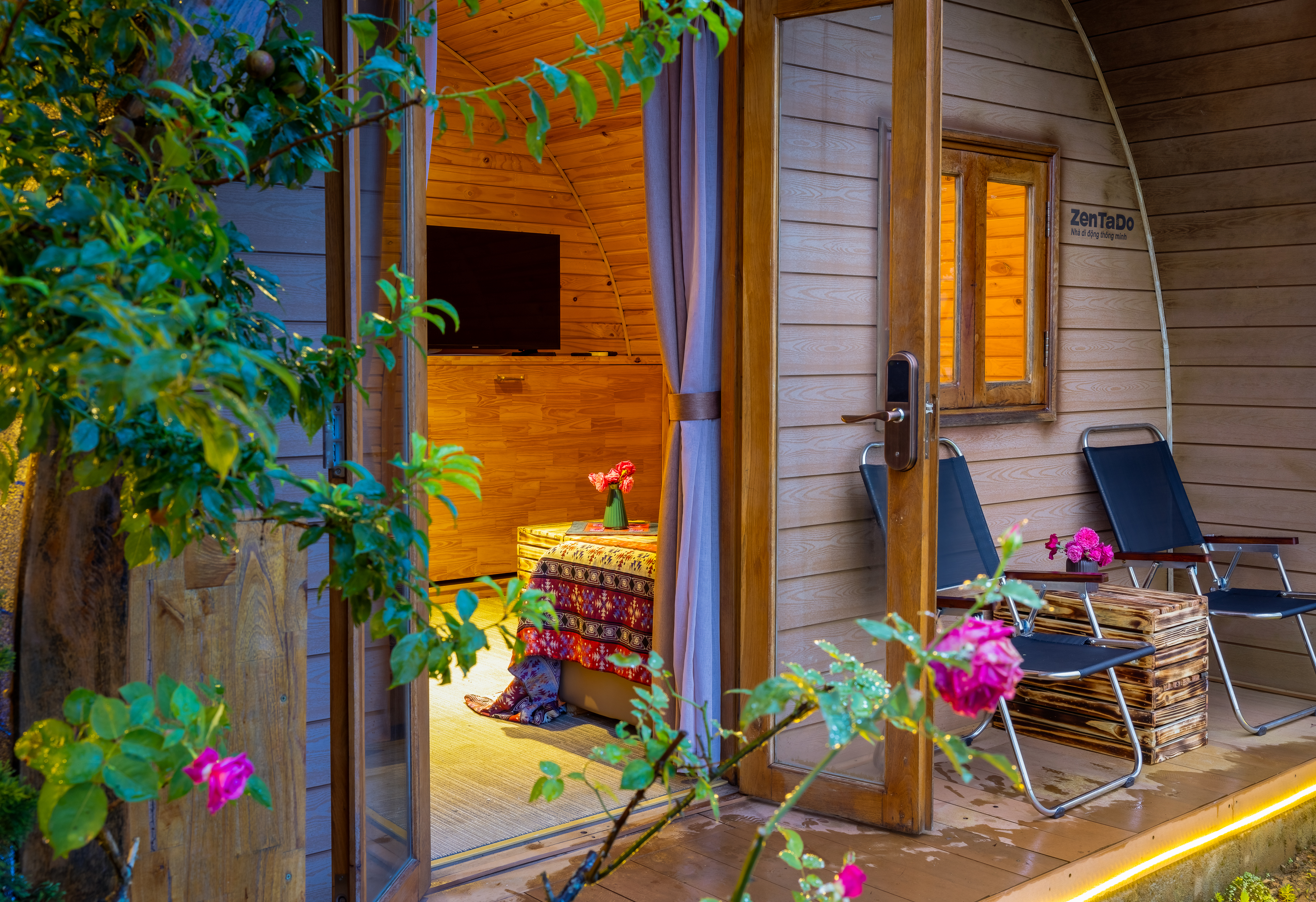 Double Superior King Bed