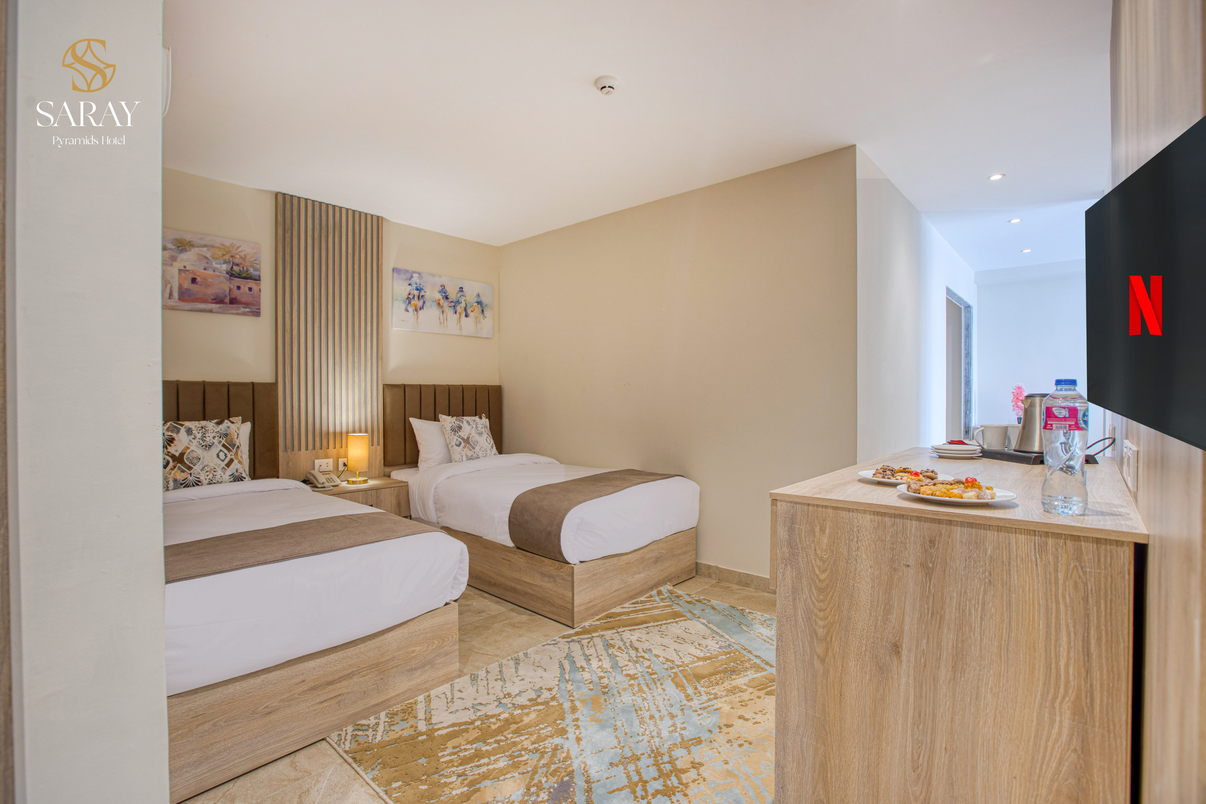 Family Room Grand with Views