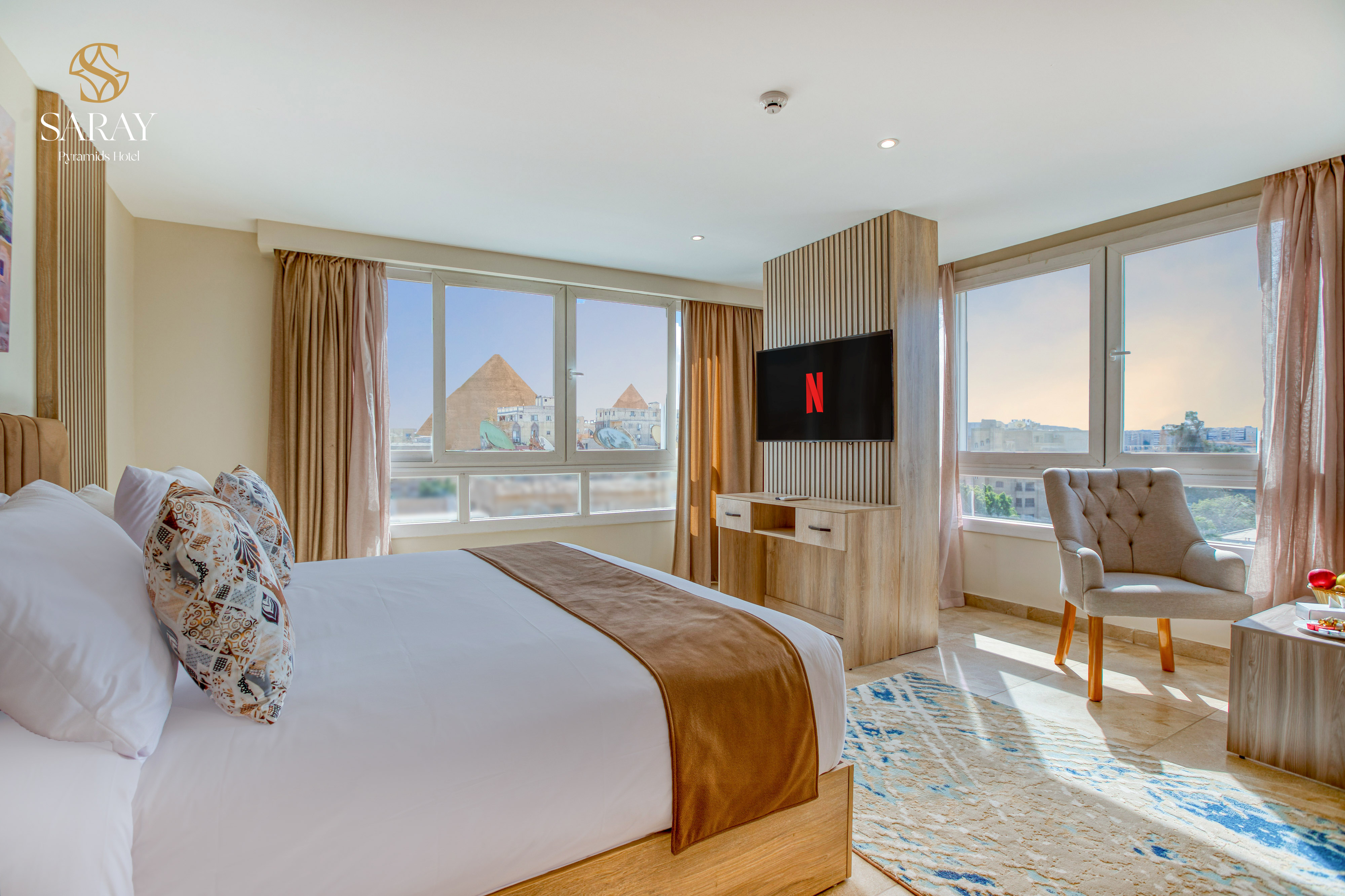 Junior Suite with Views