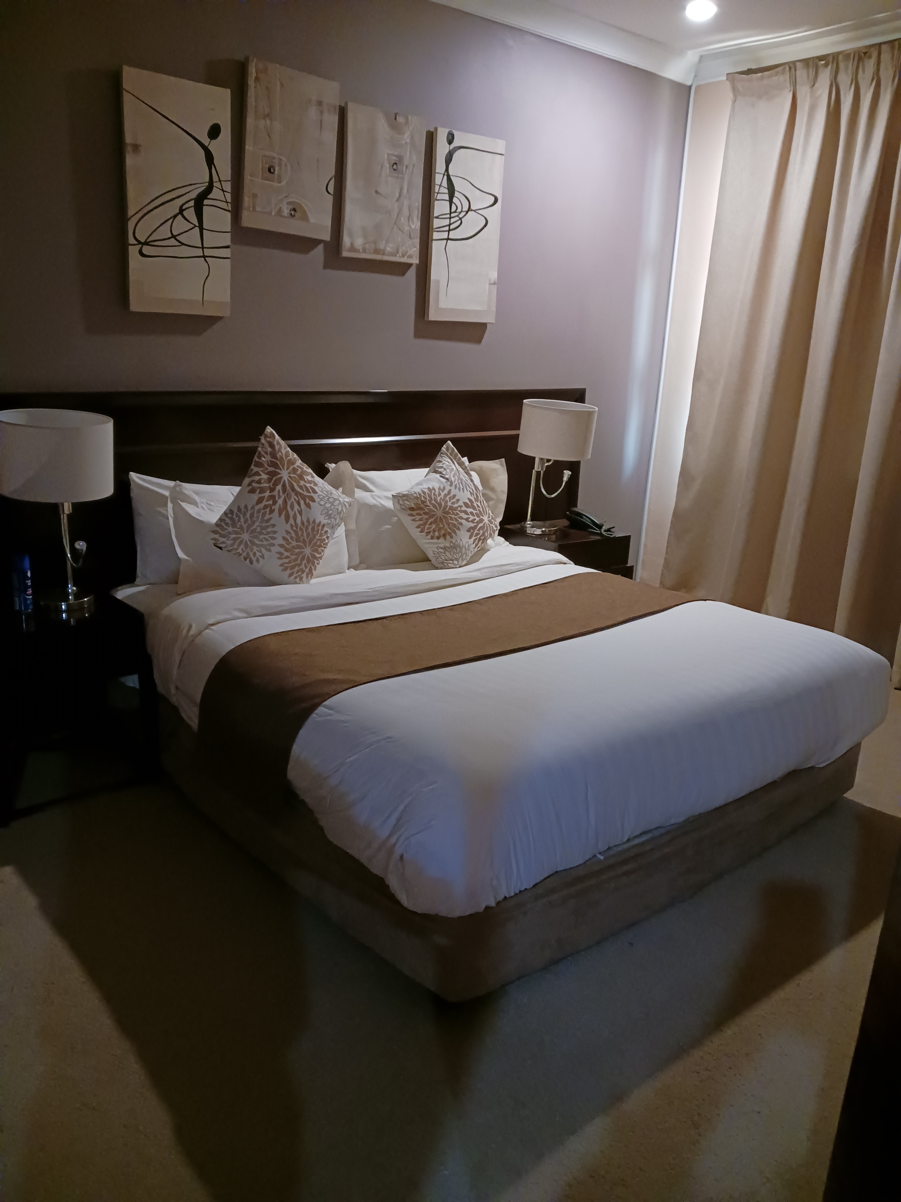 Studio One Bedroom with Kitchenette