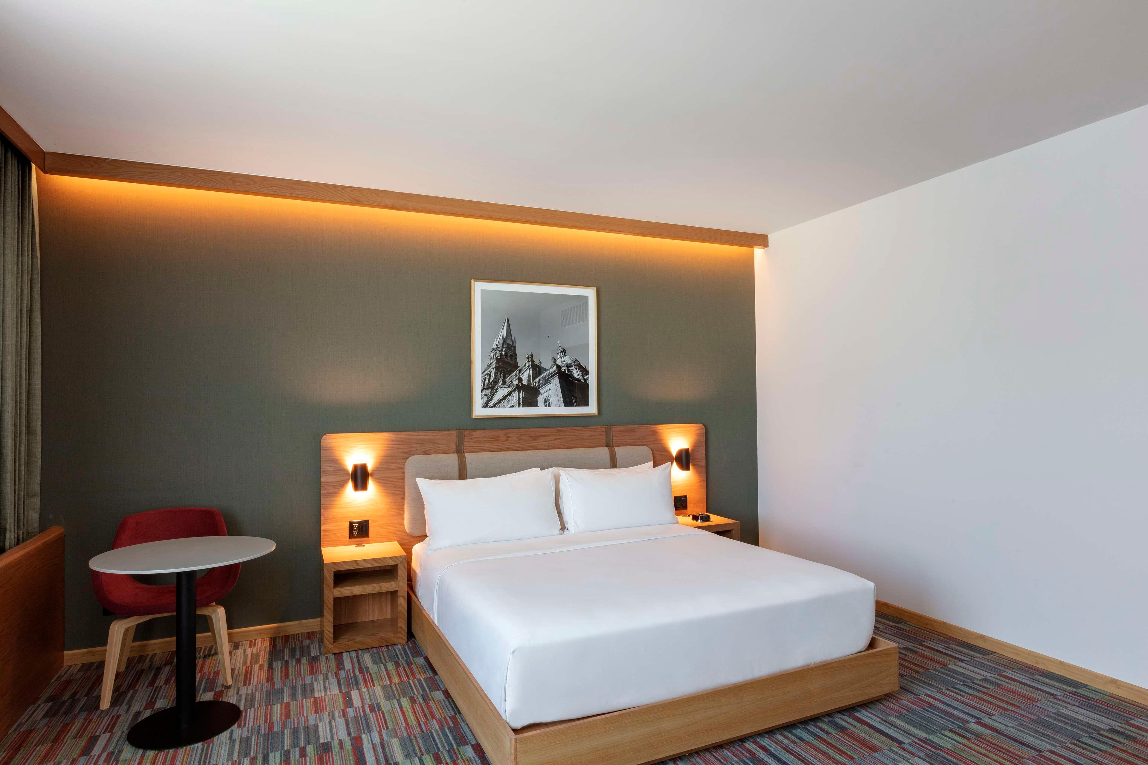 Junior Suite King Size Bed