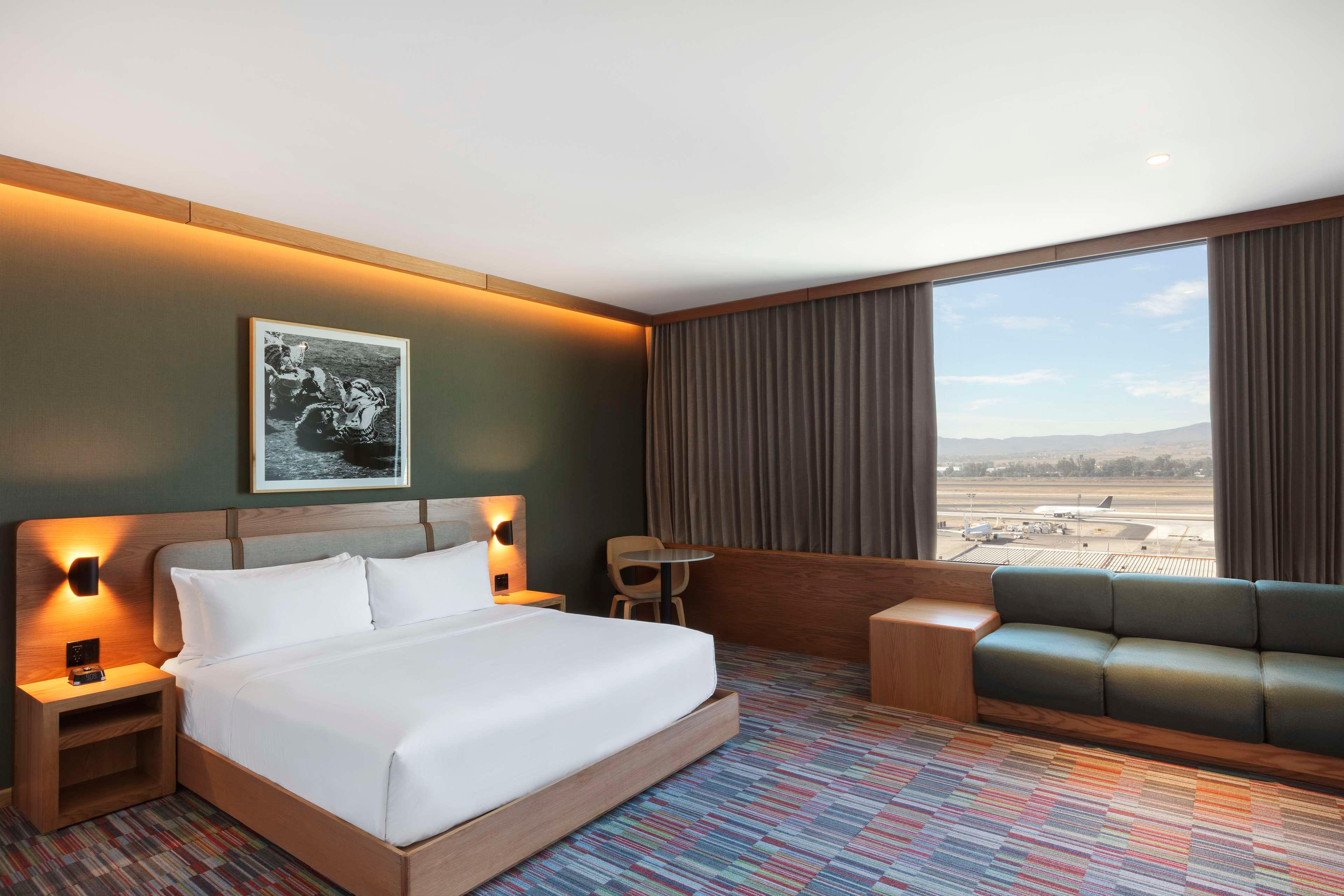 Junior Suite with Views