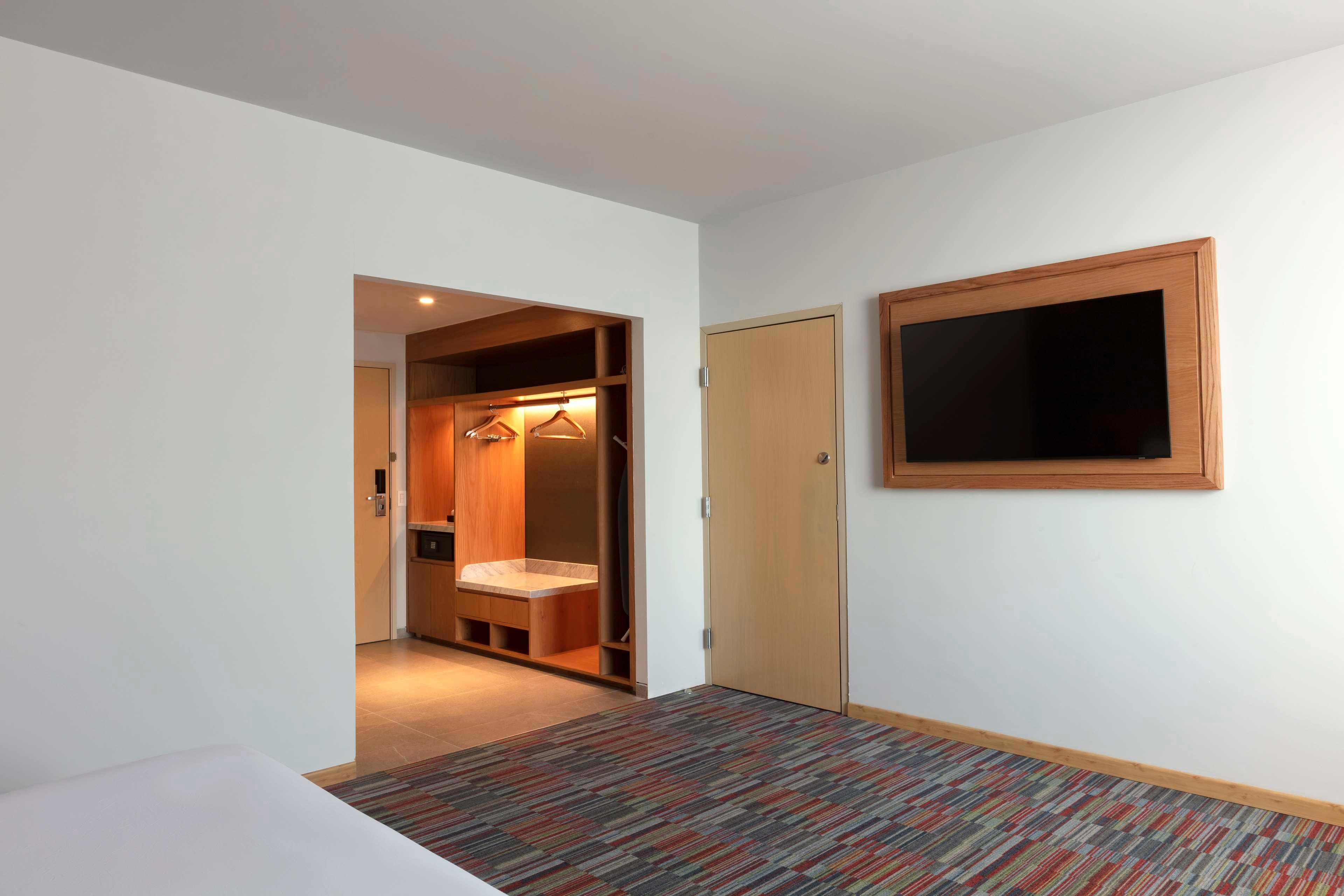 Junior Suite with Views