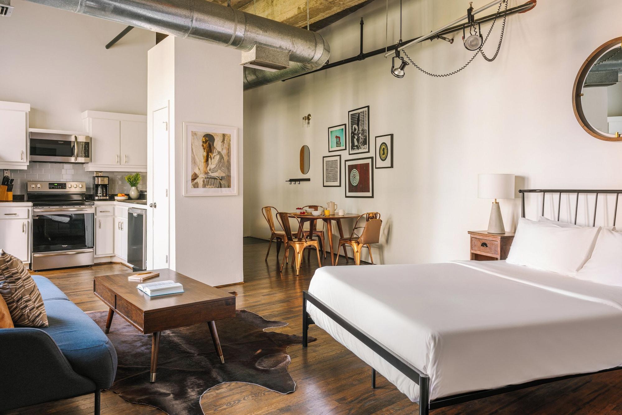 Studio King Size Bed