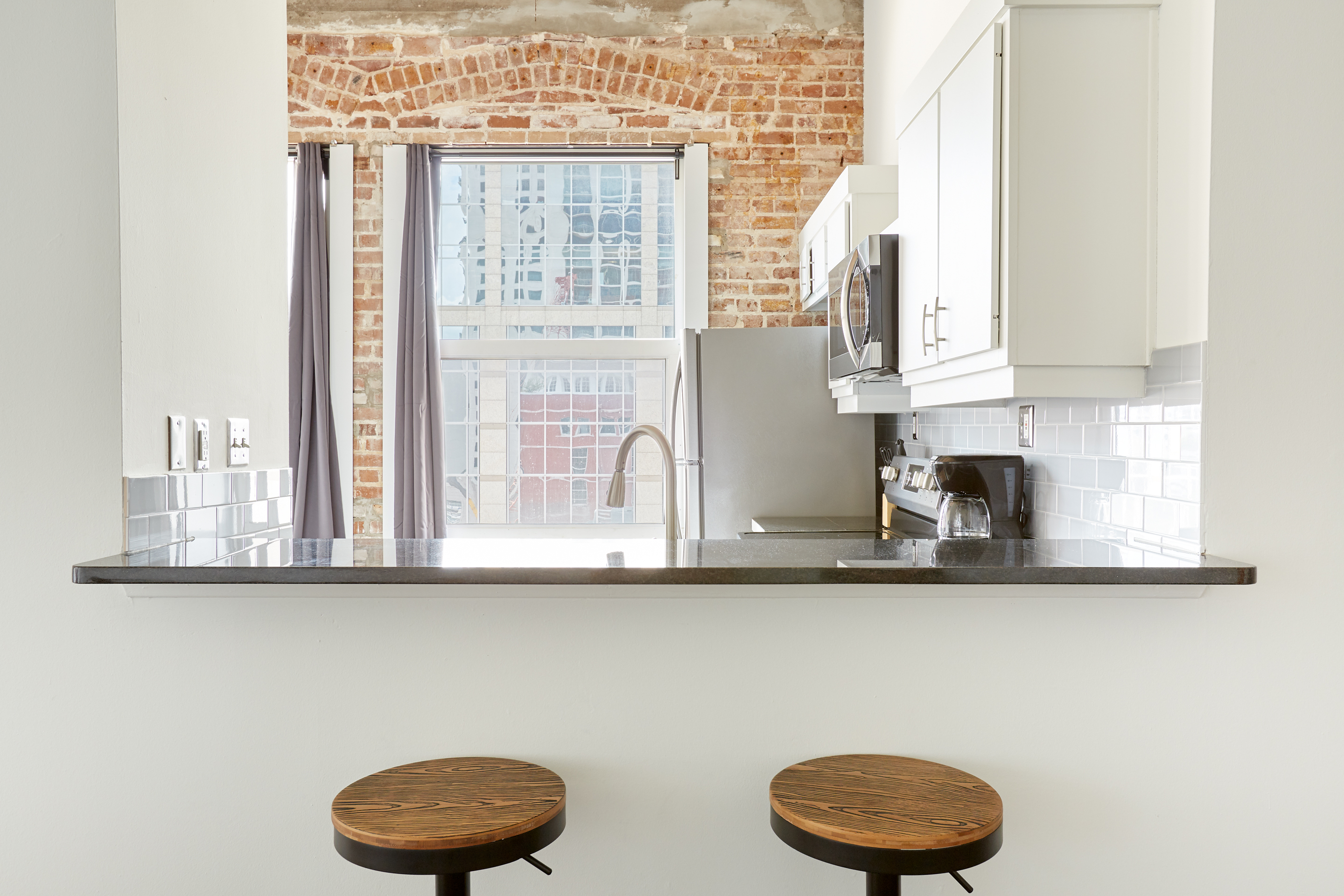 Studio Queen Size Bed