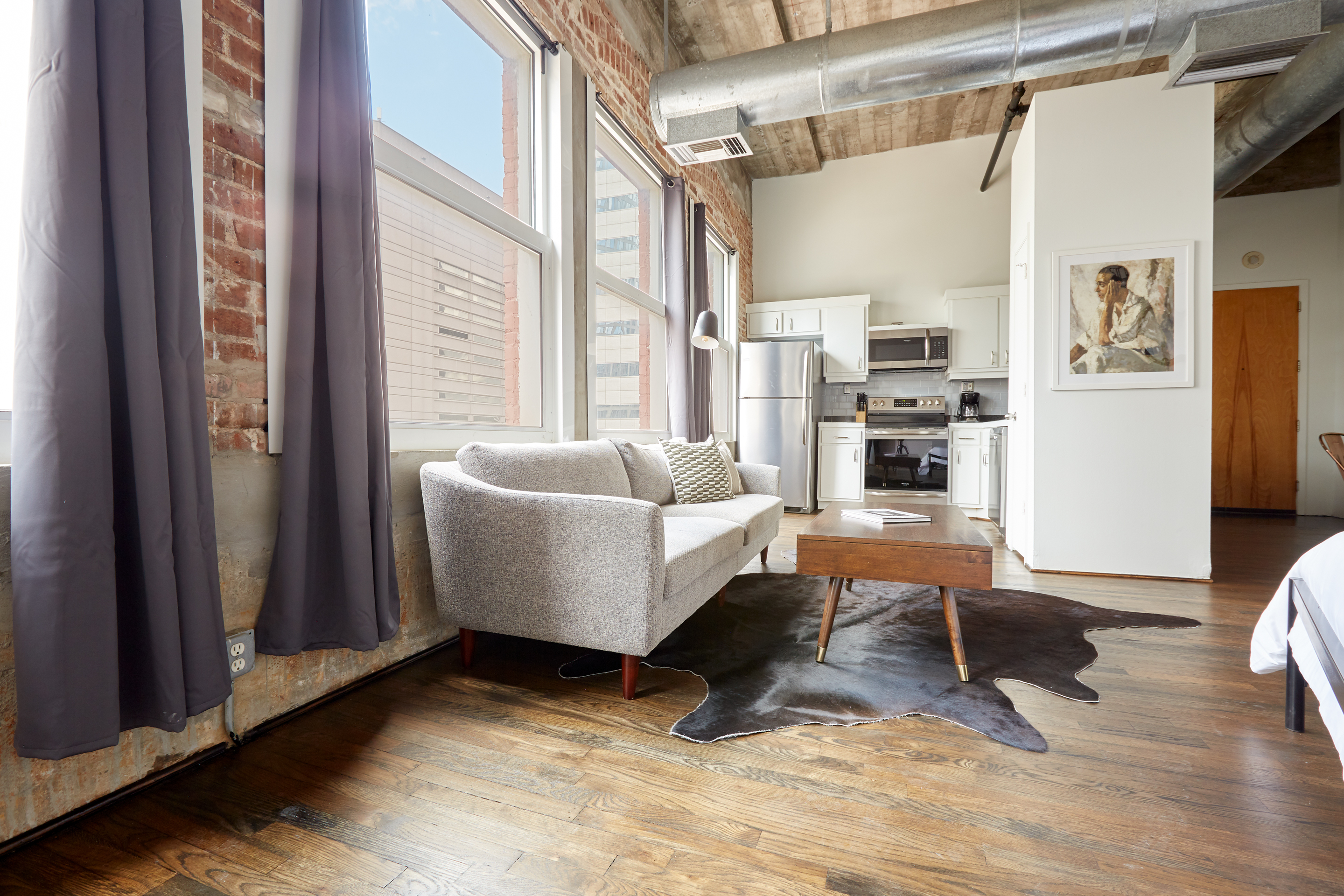 Studio King Size Bed