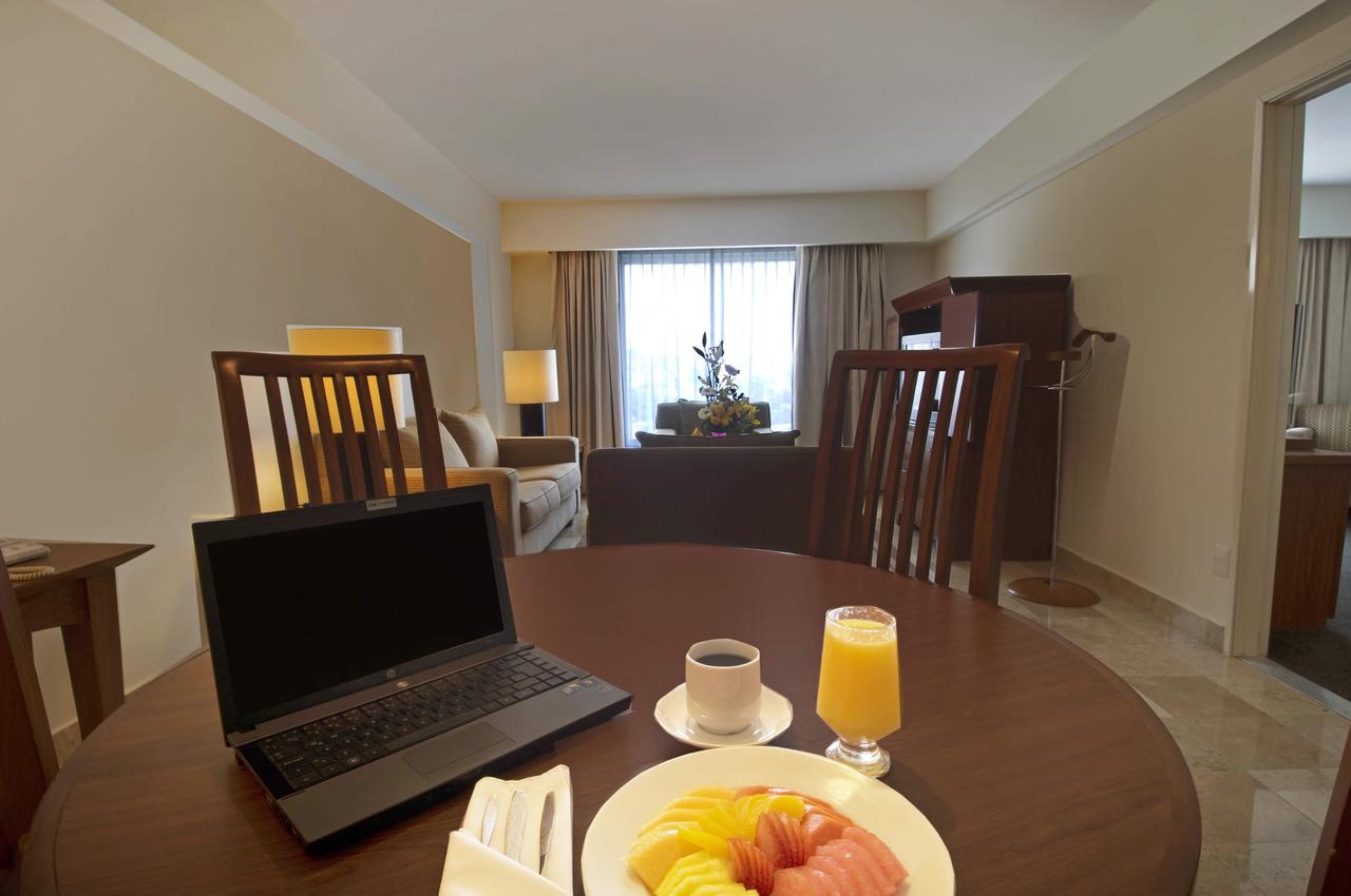 Junior Suite King Size Bed