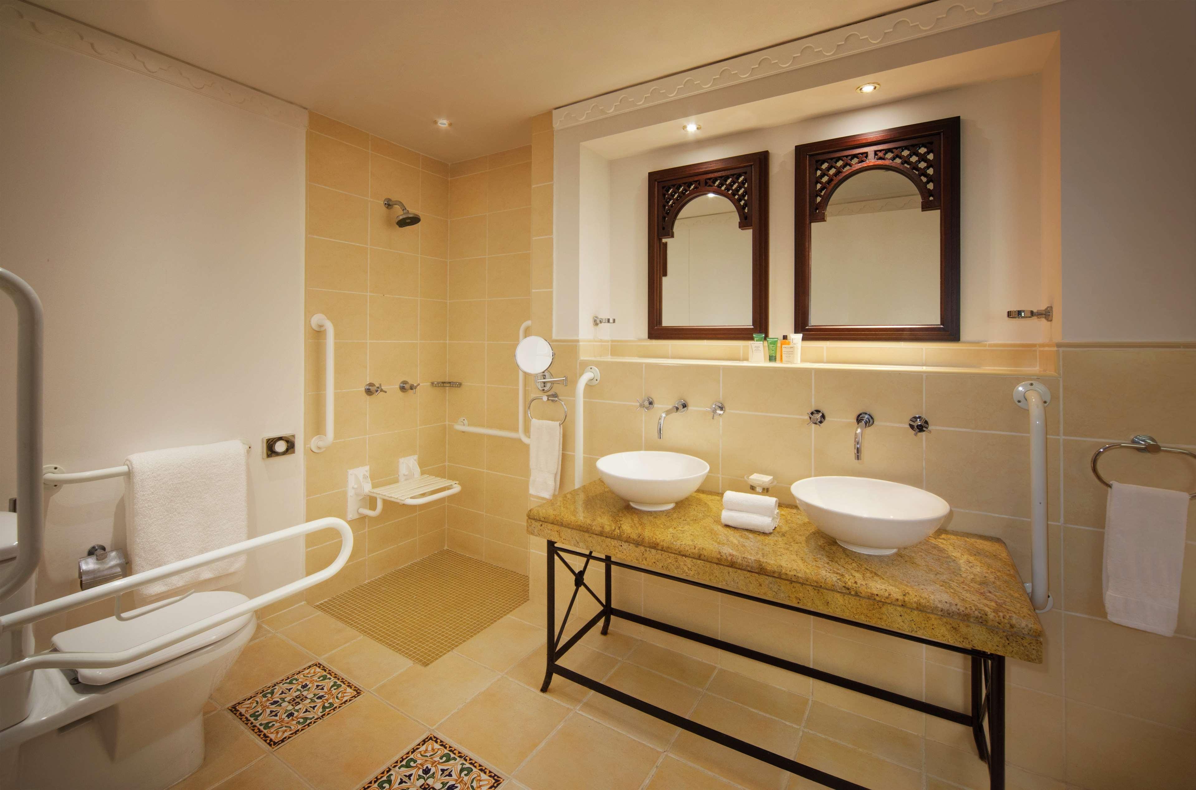 Villa Deluxe Two Queen Beds