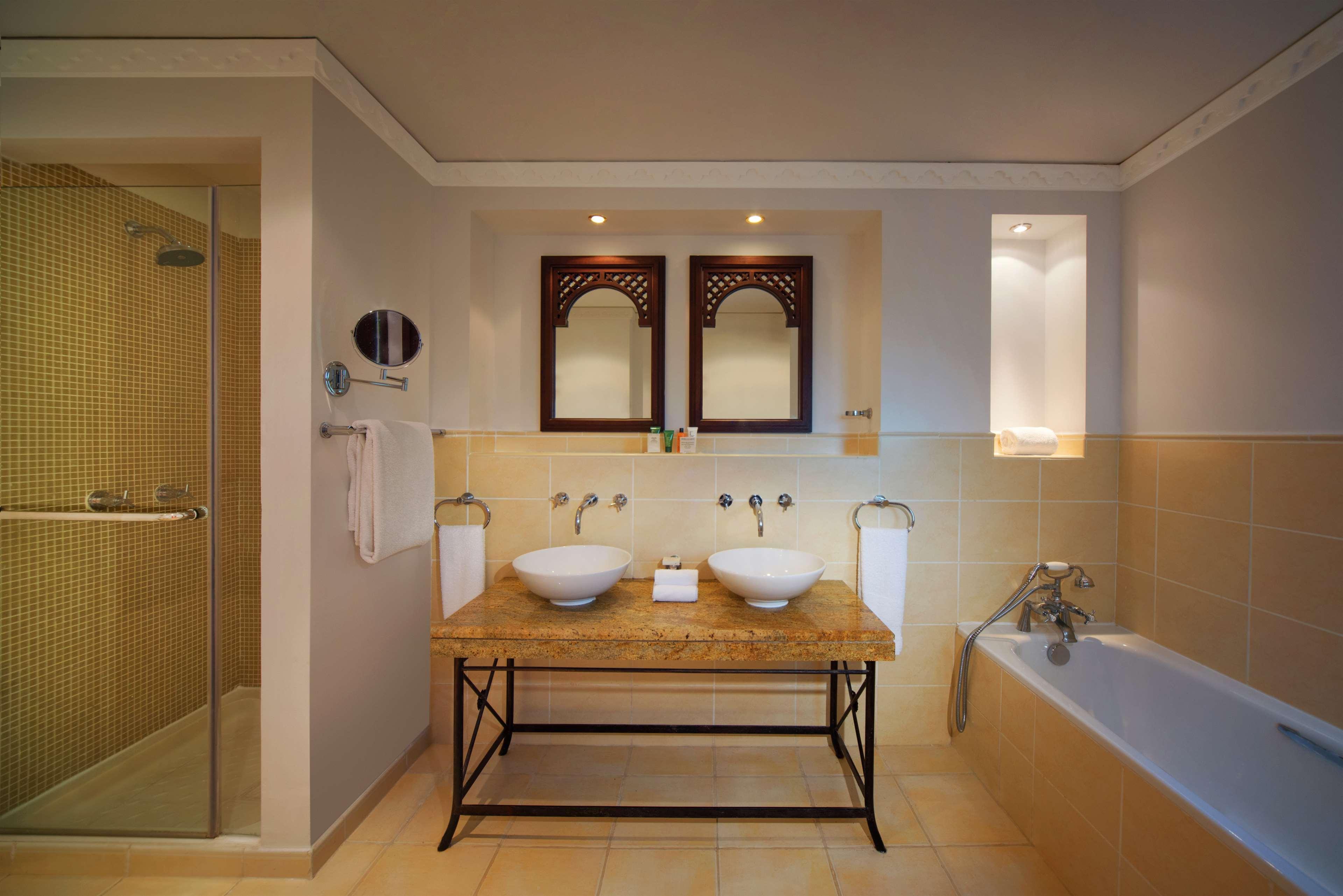 Villa Deluxe Two Queen Beds