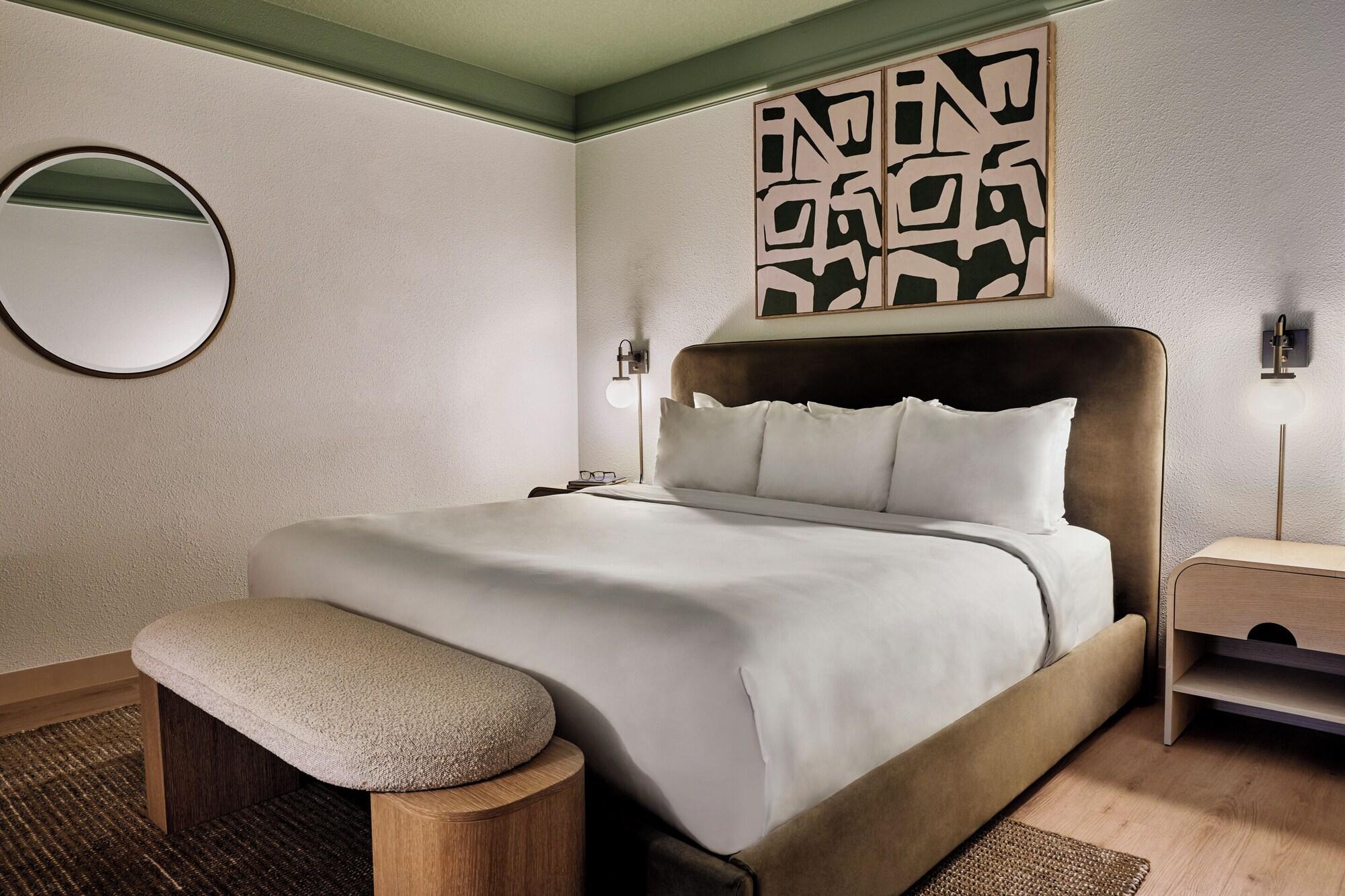 Double Accessible King Size Bed