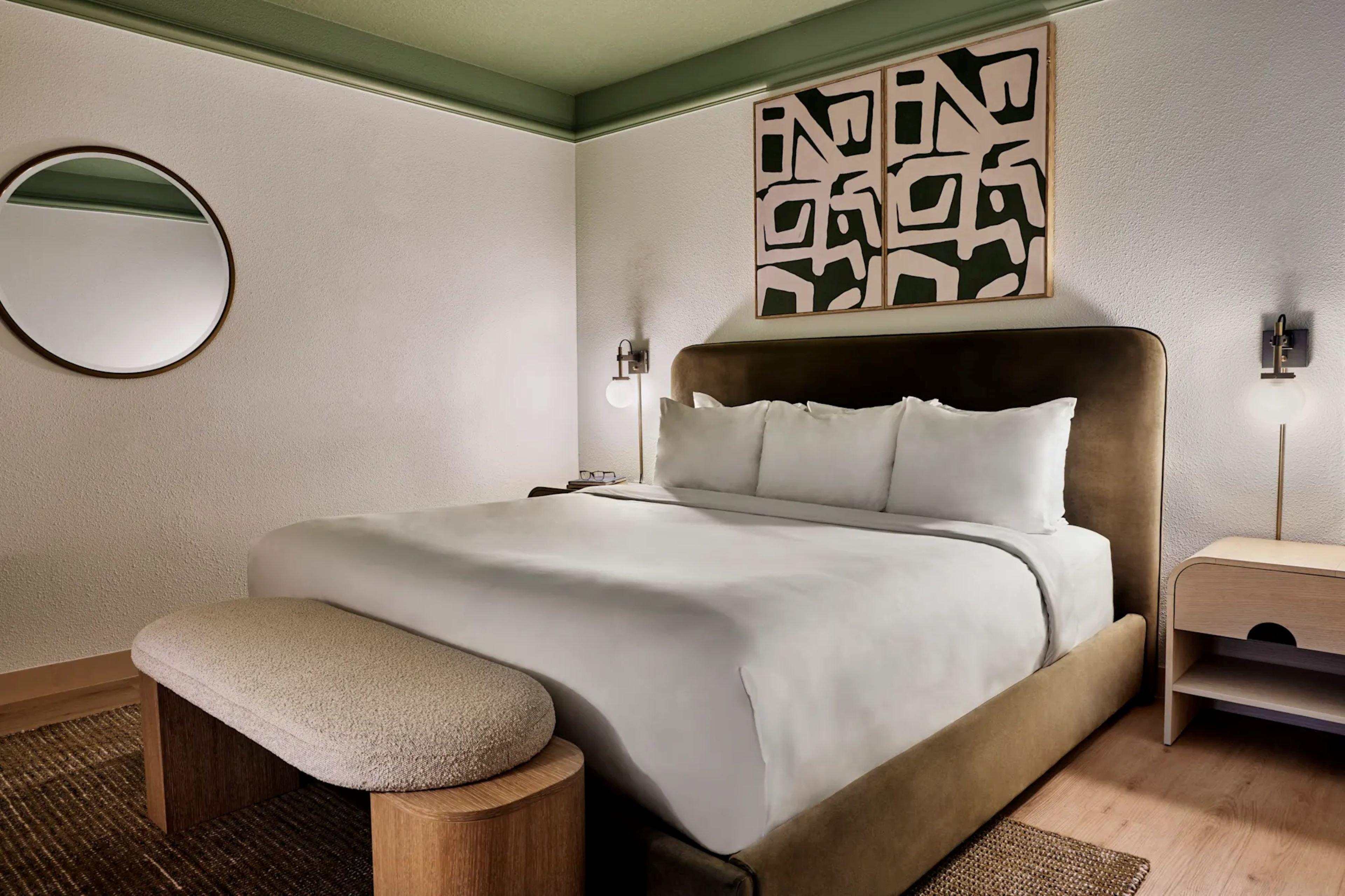 Suite King Bed One Bedroom 