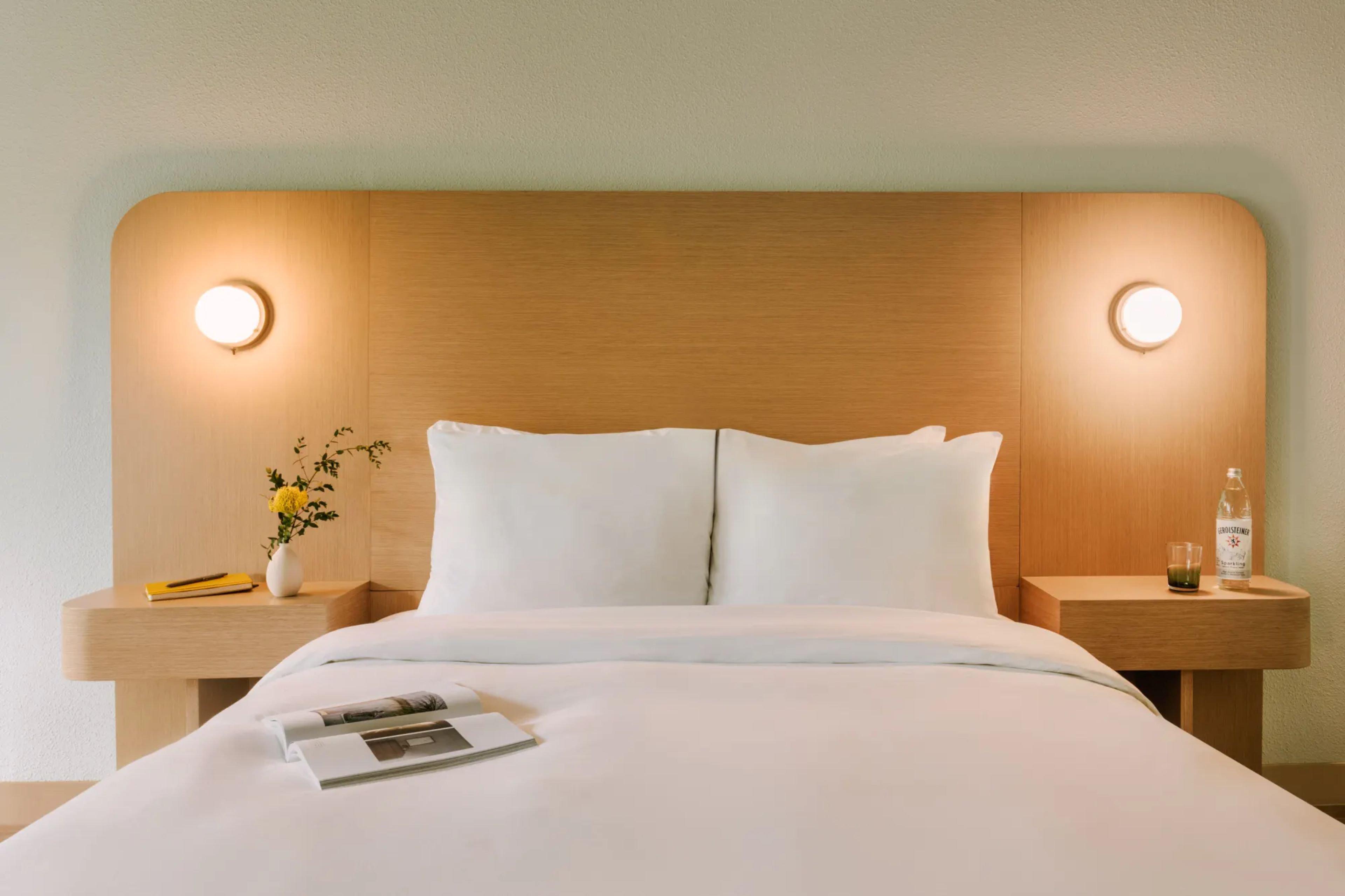 Double Accessible-queen Size Bed