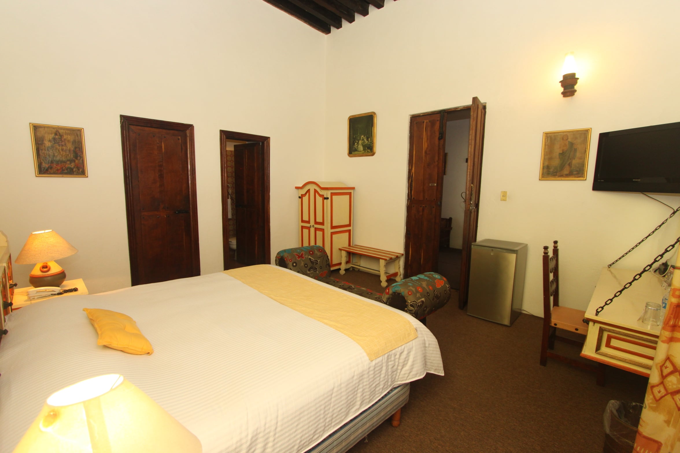 Double King Size Bed