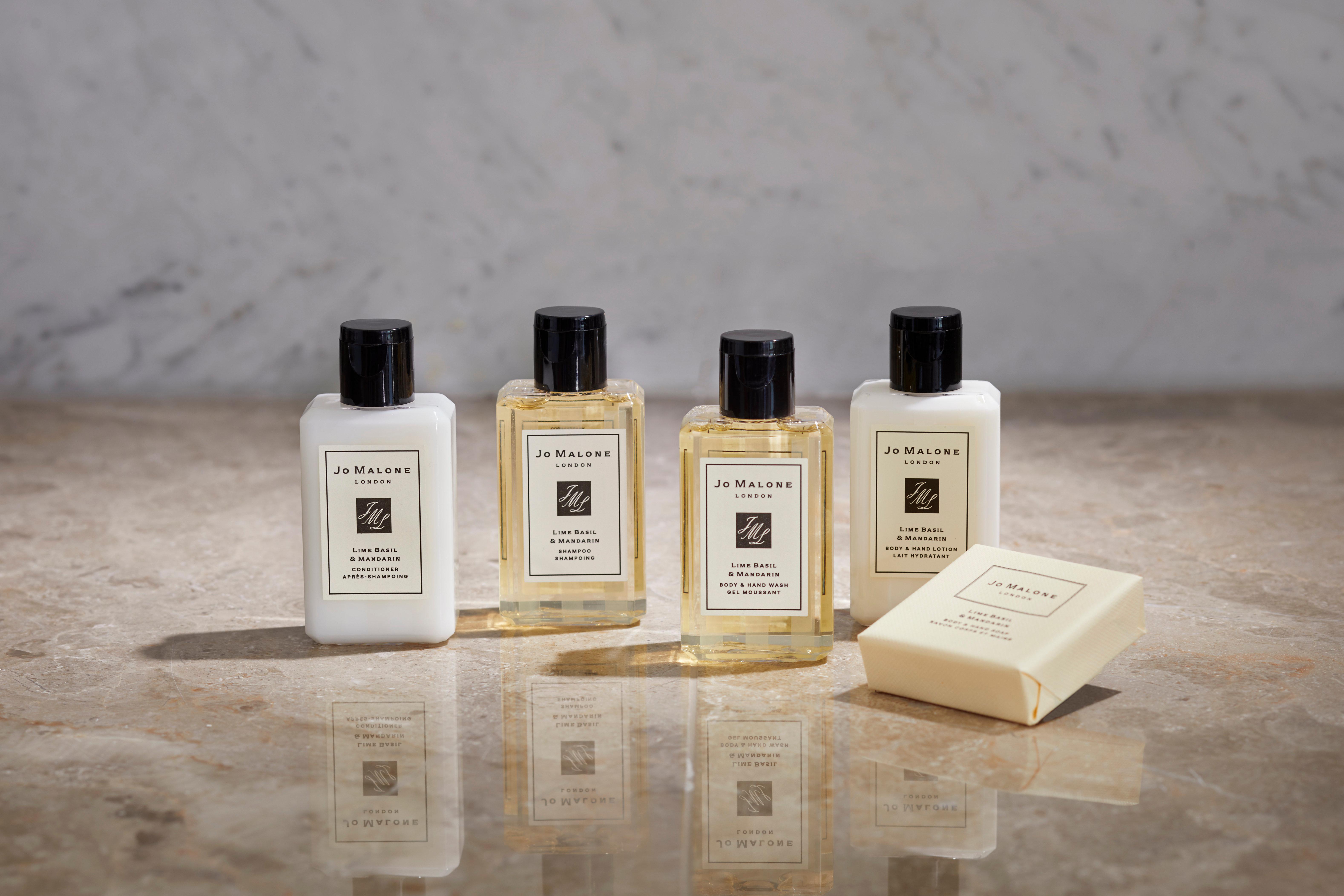 Double Deluxe King Bed