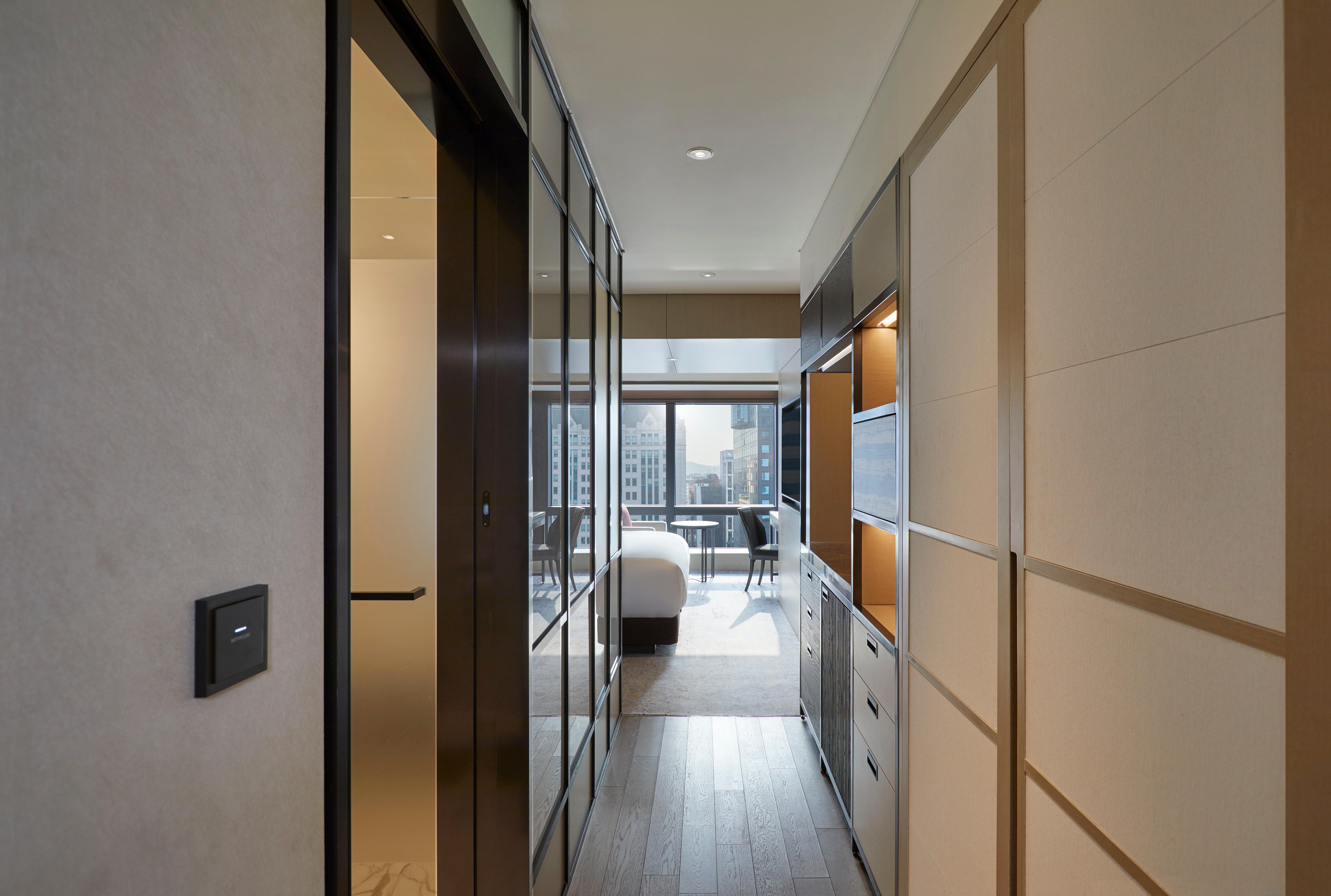 Double Classic King Bed