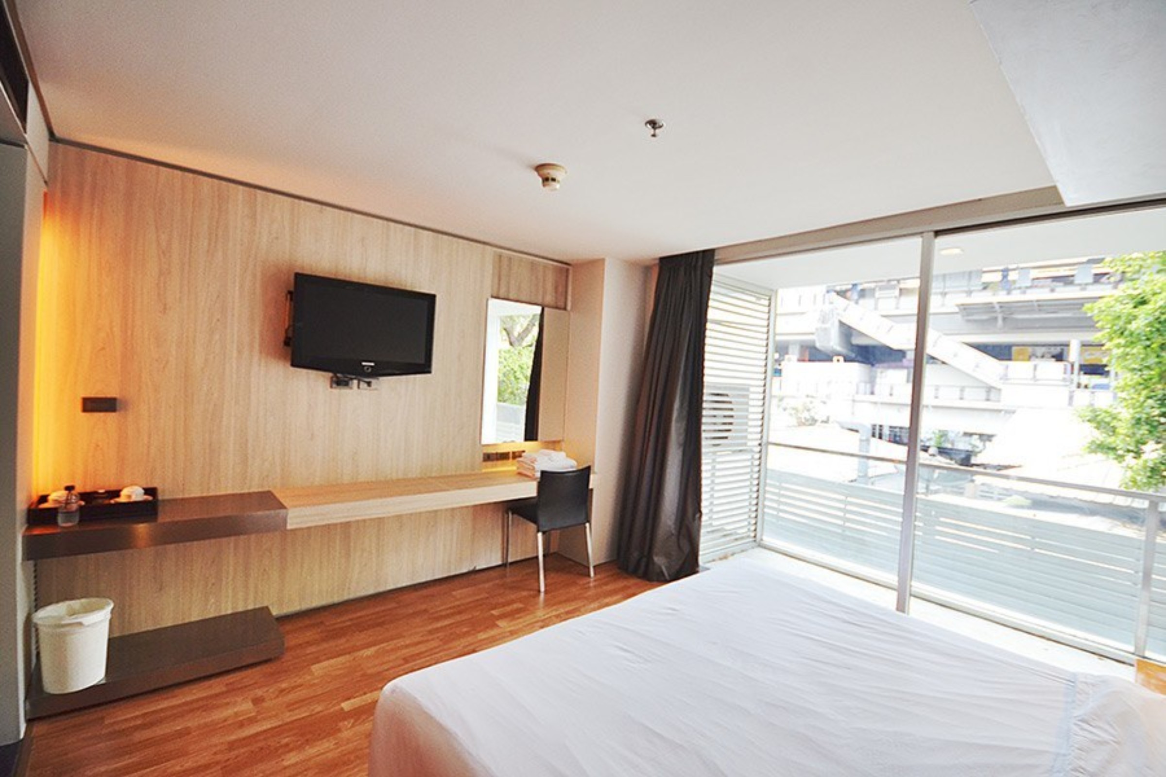 Double or Twin Standard