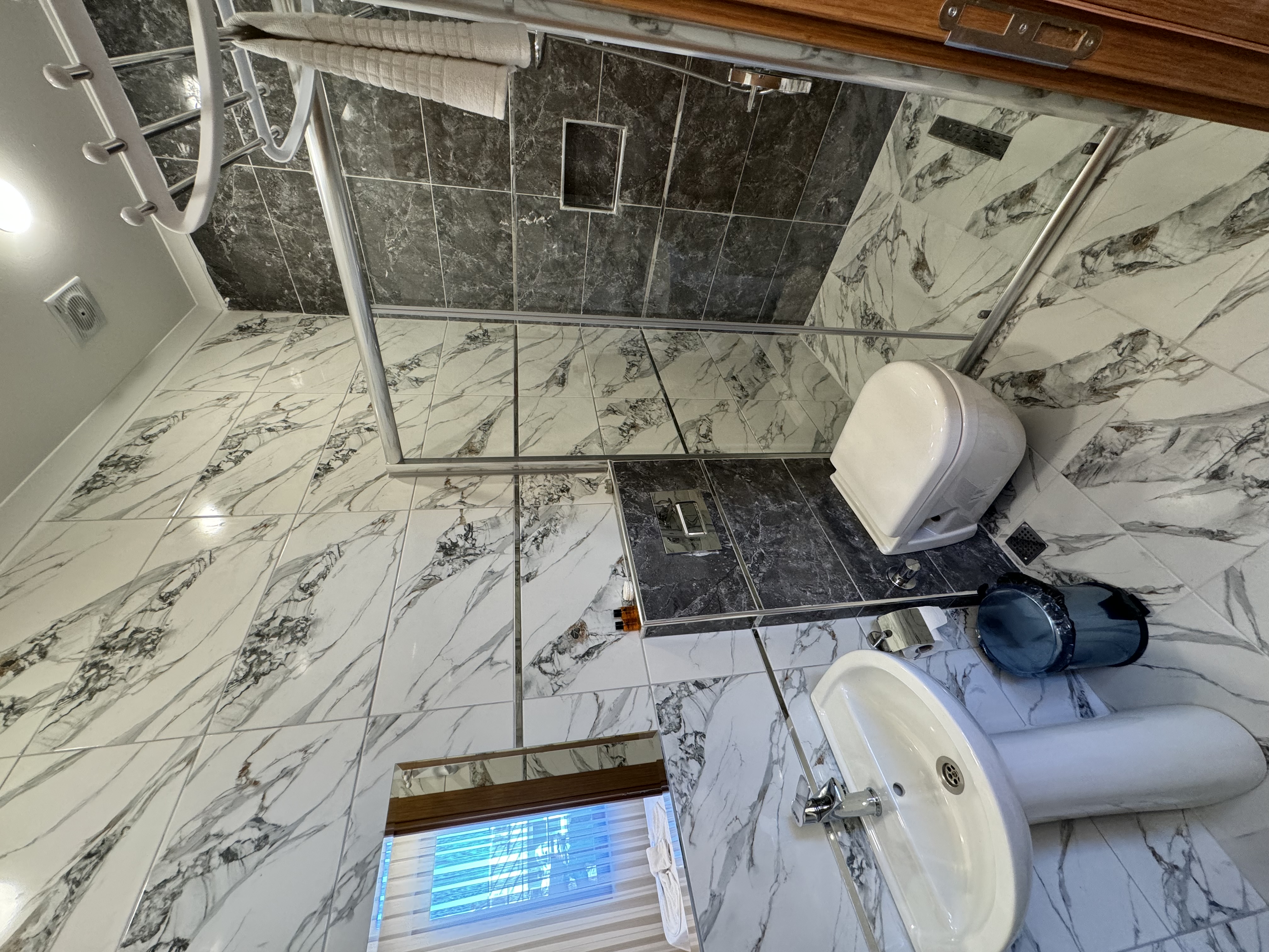 Family Room Connecting Room